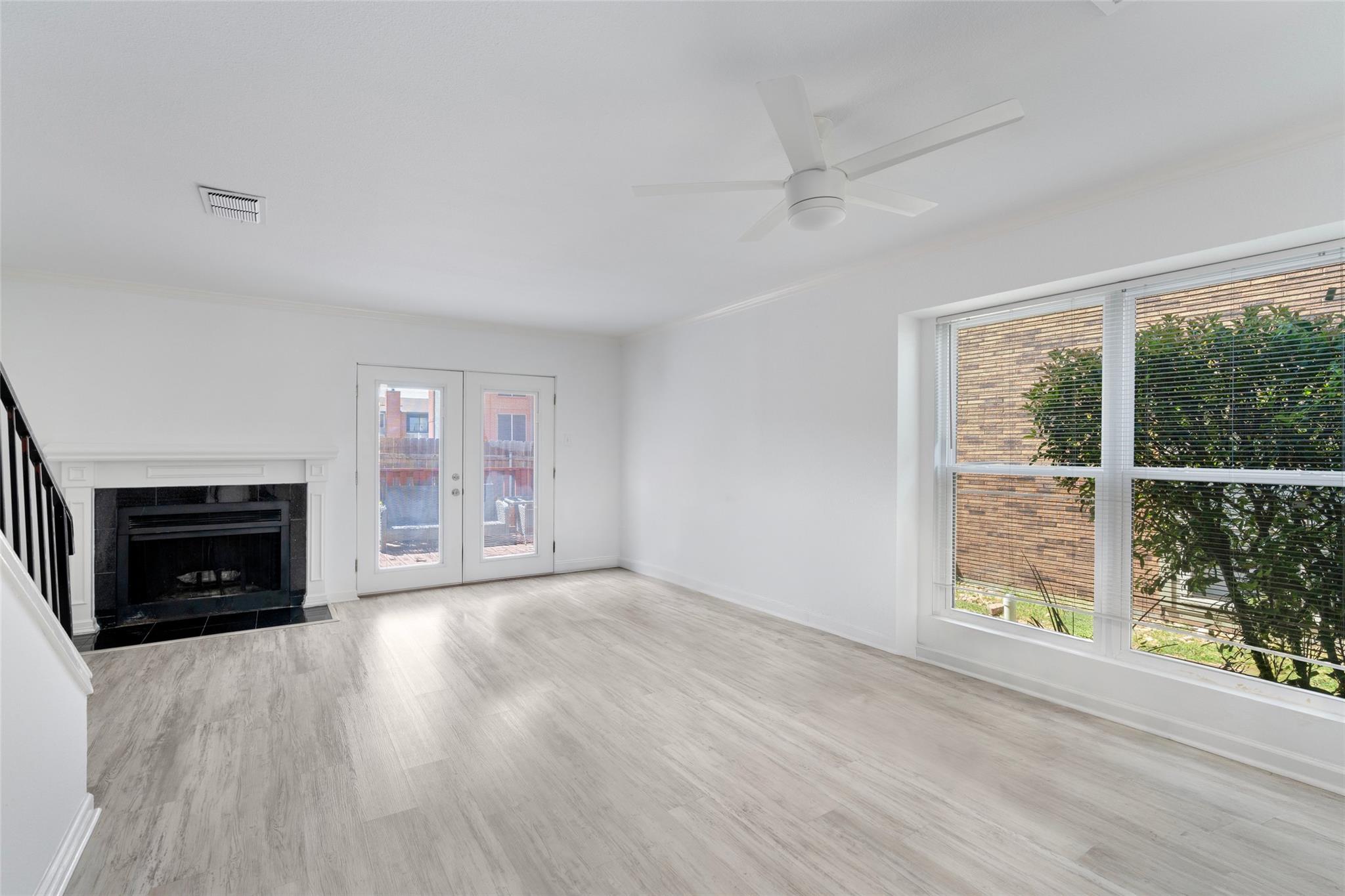2nd image of 2018 W Rundberg Ln #16D, Austin, TX 78758 | MLS# 4490621