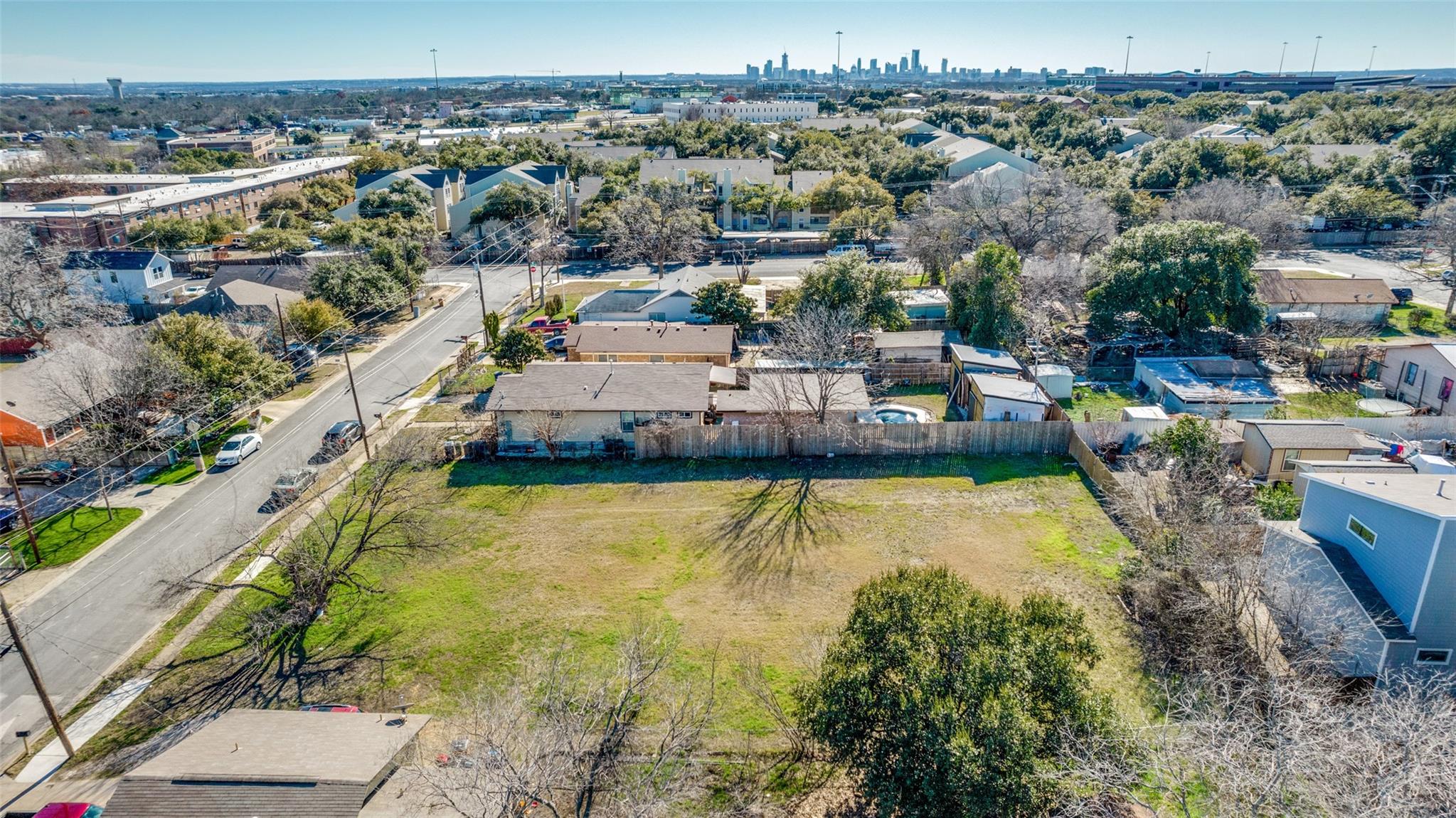 15th image of 6908 Blessing Ave, Austin, TX 78752 | MLS# 1348953