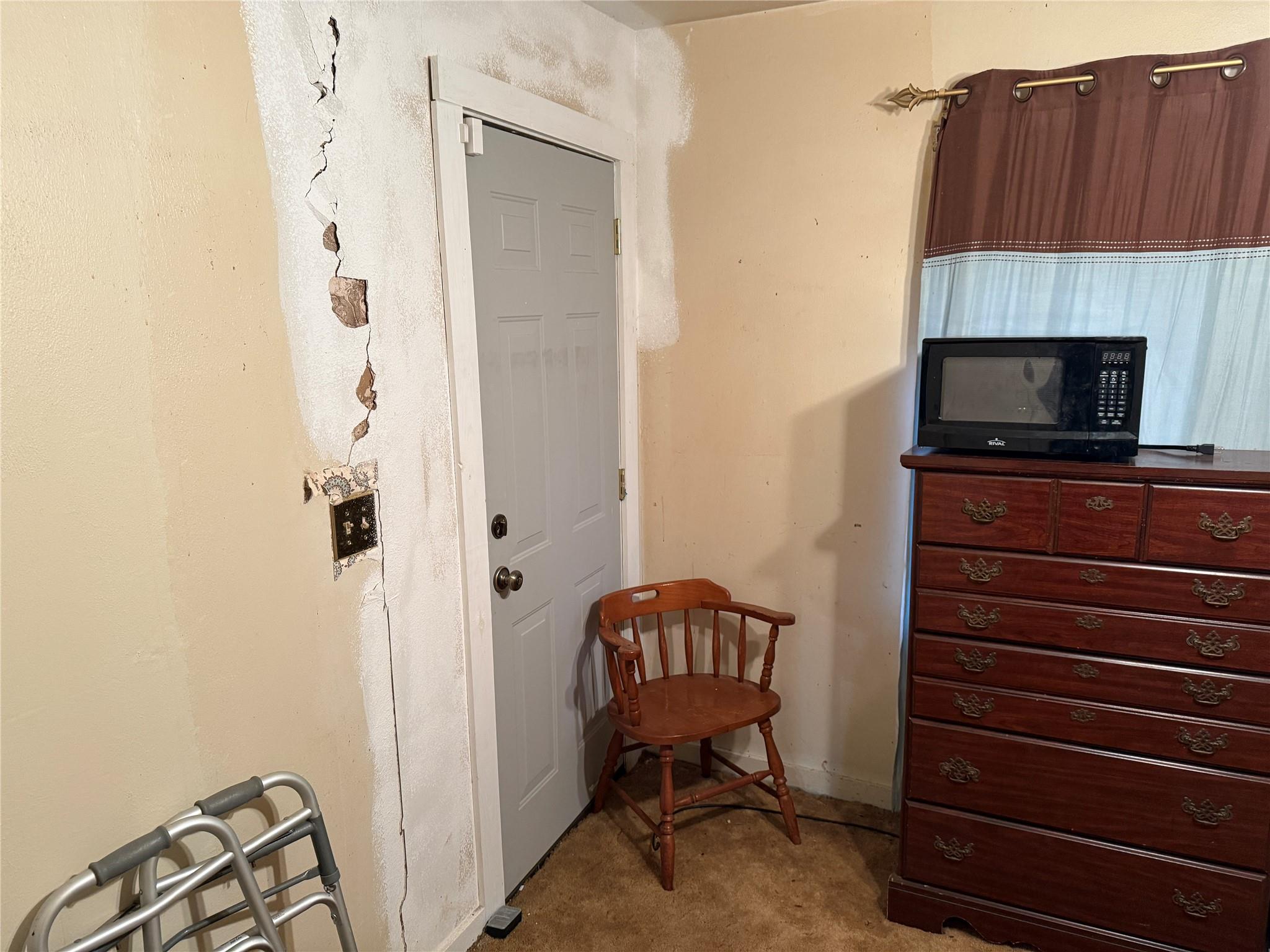 Homes for sale in Giddings, TX | 823 N Ellis St, Giddings, TX 78942 | MLS# 6806245