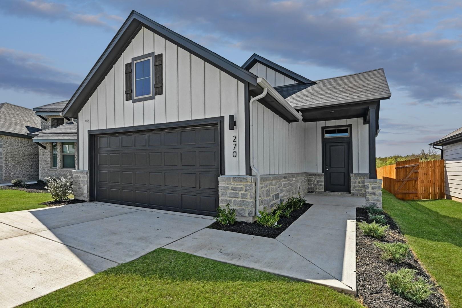 Homes for sale in Elgin, TX | 270 Bendecido Loop, Elgin, TX 78621 | MLS# 5122602