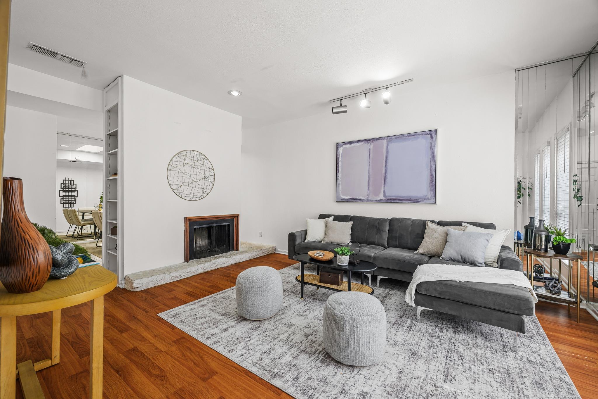 3rd image of 2529 Rio Grande St #12, Austin, TX 78705 | MLS# 1900346