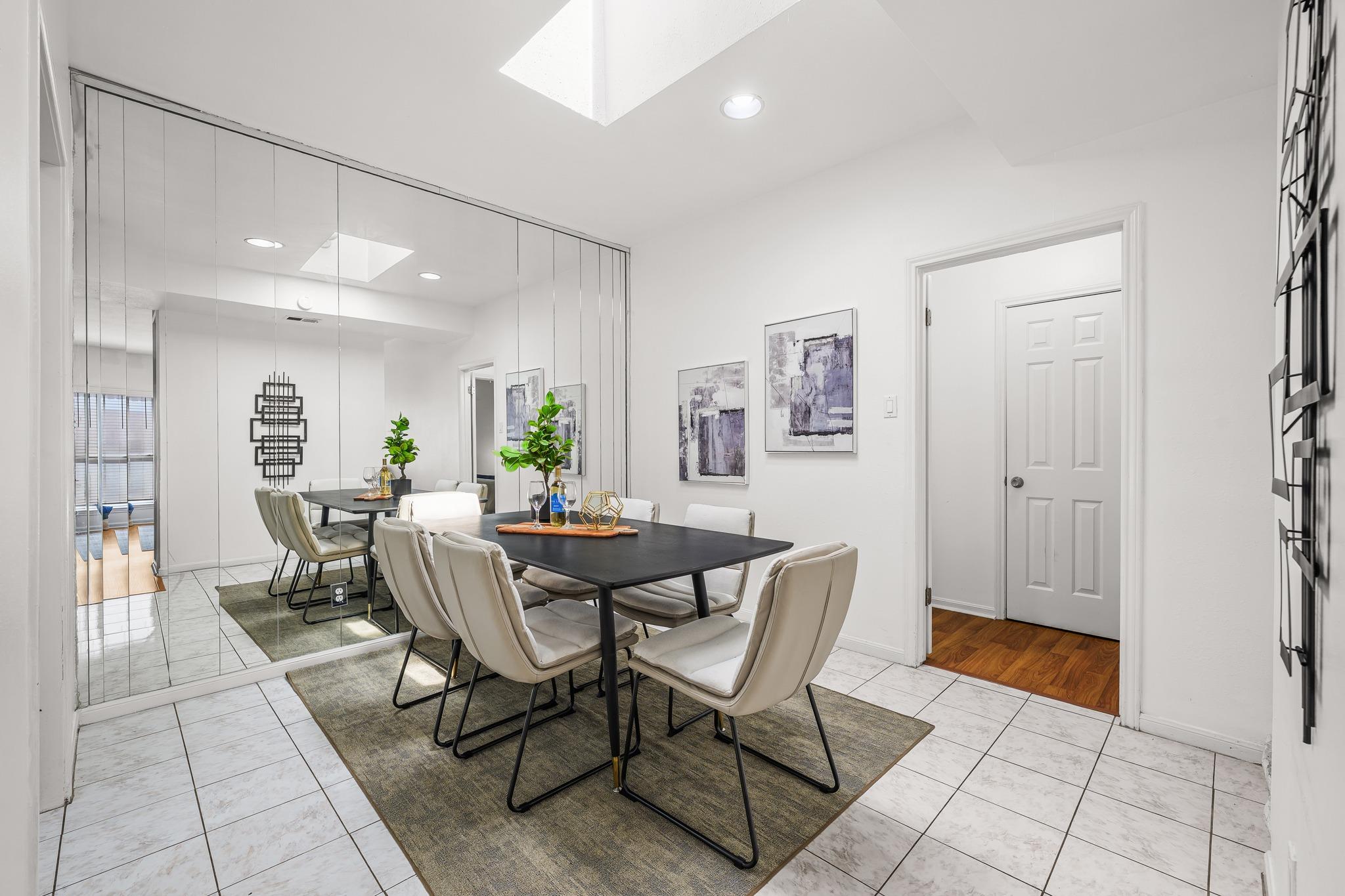 4th image of 2529 Rio Grande St #12, Austin, TX 78705 | MLS# 1900346