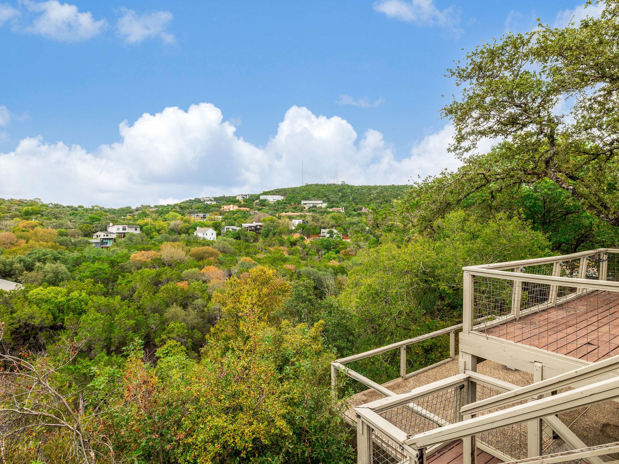 Homes for sale in West Lake Hills, TX | 804 Canyon Creek Dr, West Lake Hills, TX 78746 | MLS# 5662921