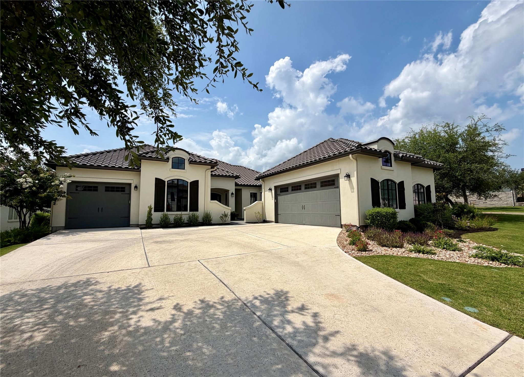 2nd image of 109 Star Thistle Trl, Georgetown, TX 78628 | MLS# 3627394