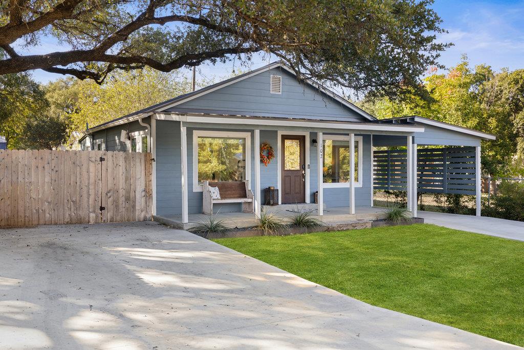 Homes for sale in Johnson City, TX | 102 Ranchview Dr, Johnson City, TX 78636 | MLS# 7543499