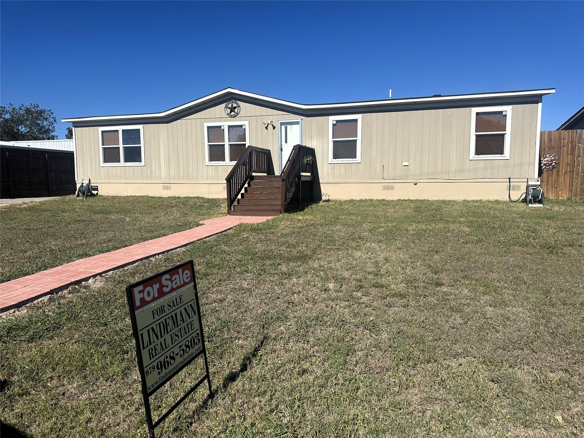 Homes for sale in La Grange, TX | 717 East Lafayette St, La Grange, TX 78945 | MLS# 2936030