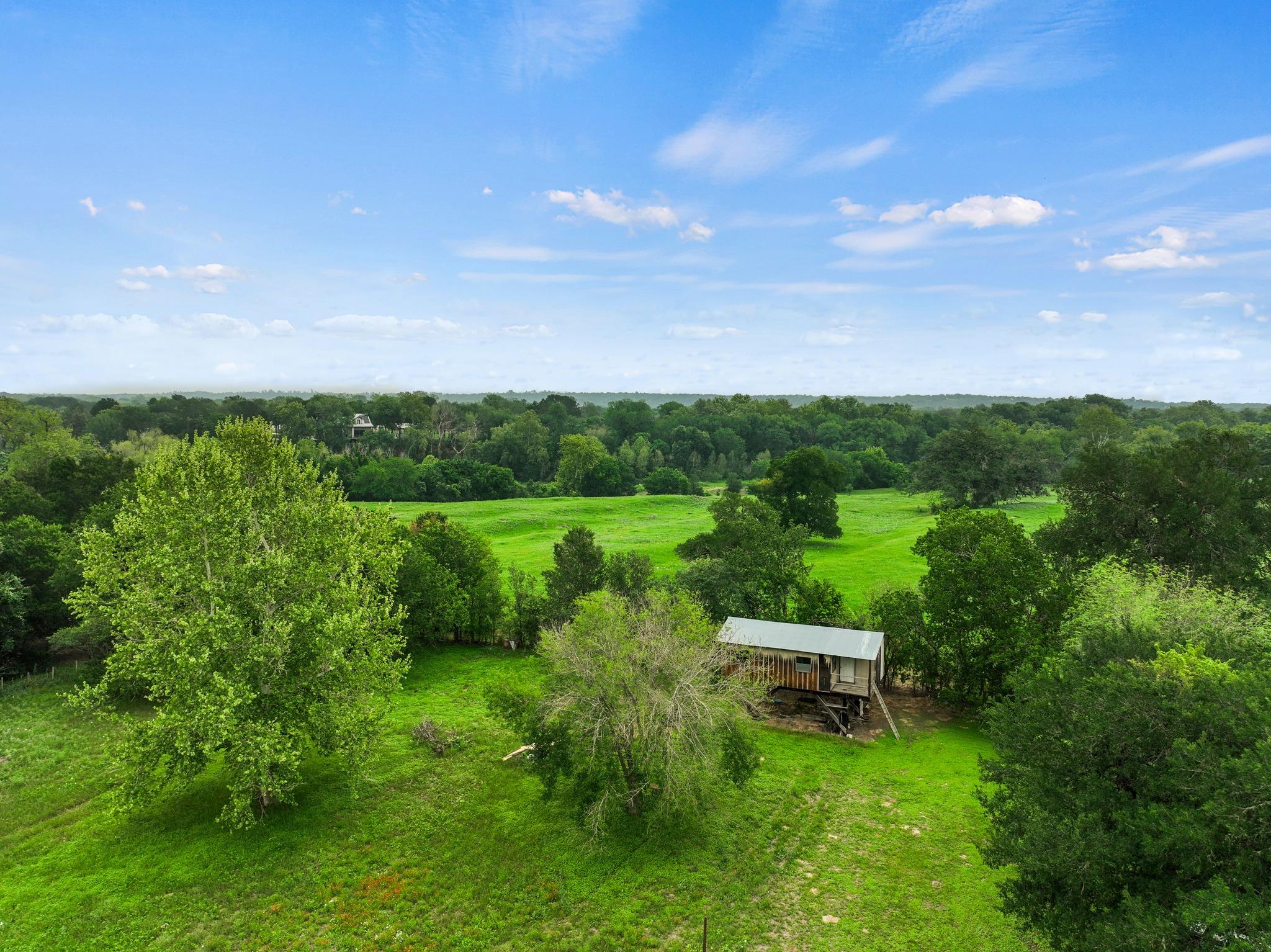Homes for sale in Smithville, TX | 429 Hidden Shores Rd, Smithville, TX 78957 | MLS# 5746184