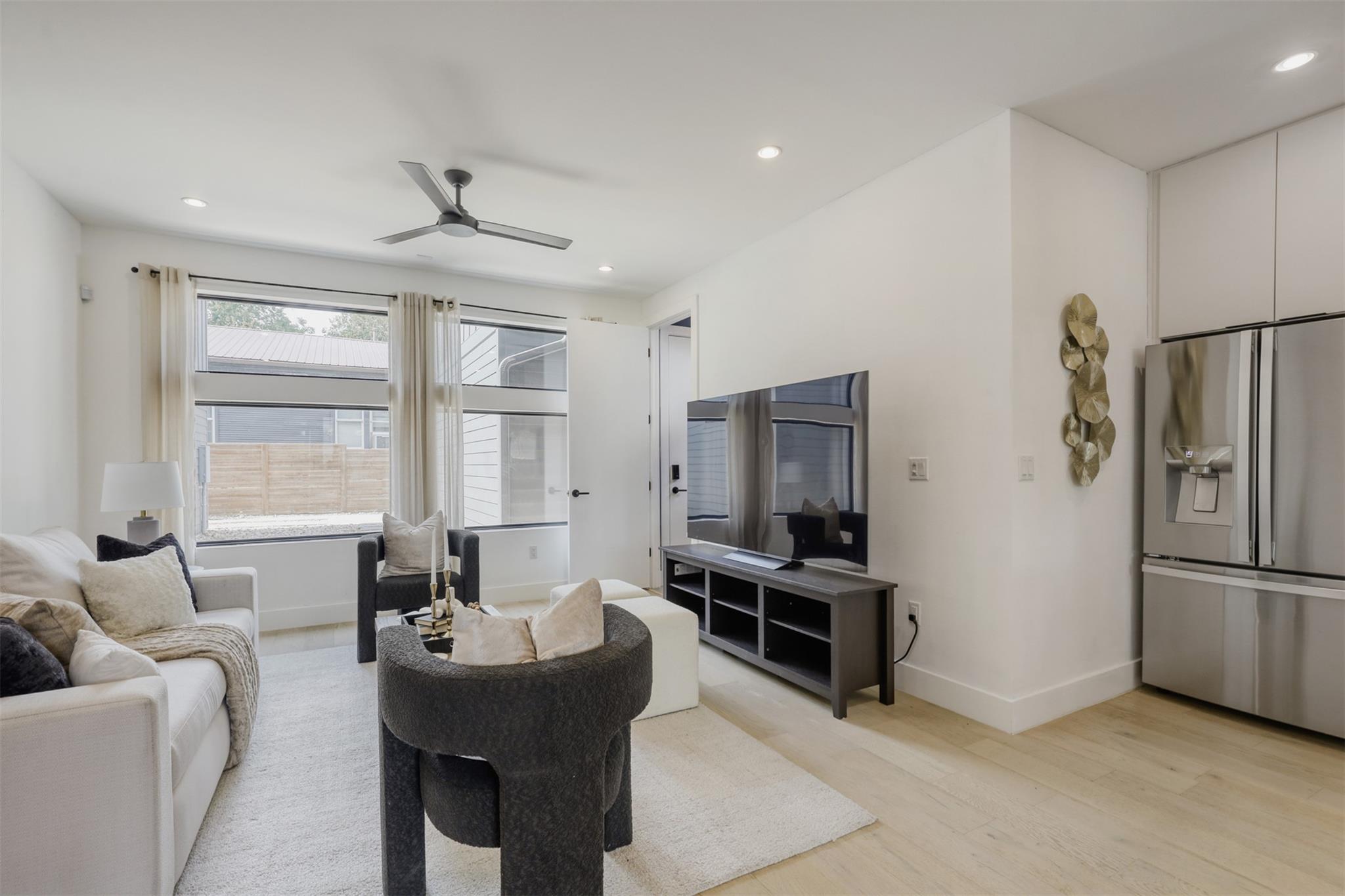 5th image of 3300 E Martin Luther King Jr Blvd #B, Austin, TX 78721 | MLS# 1397473