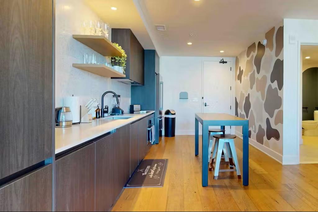 3rd image of 48 East Ave #1210, Austin, TX 78701 | MLS# 7938859