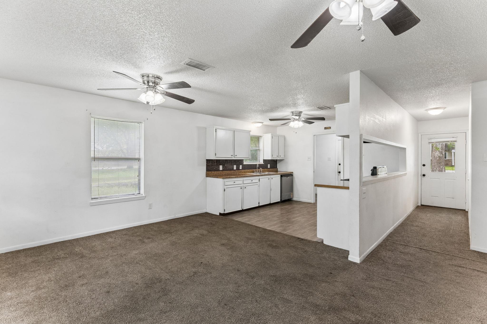 5th image of 302 Harris St, Smithville, TX 78957 | MLS# 7110006