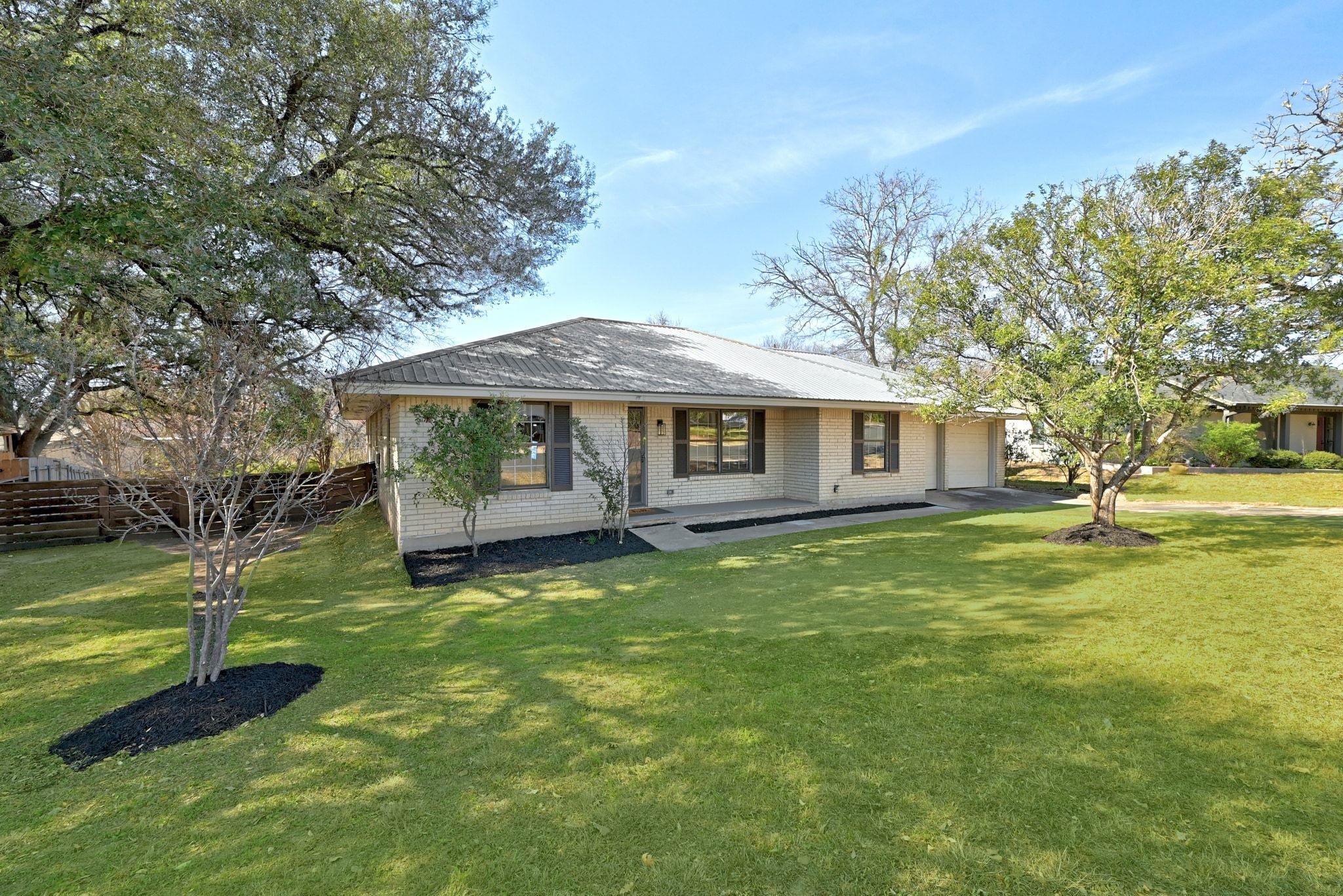 2nd image of 5604 Chadwyck Dr, Austin, TX 78723 | MLS# 4658640