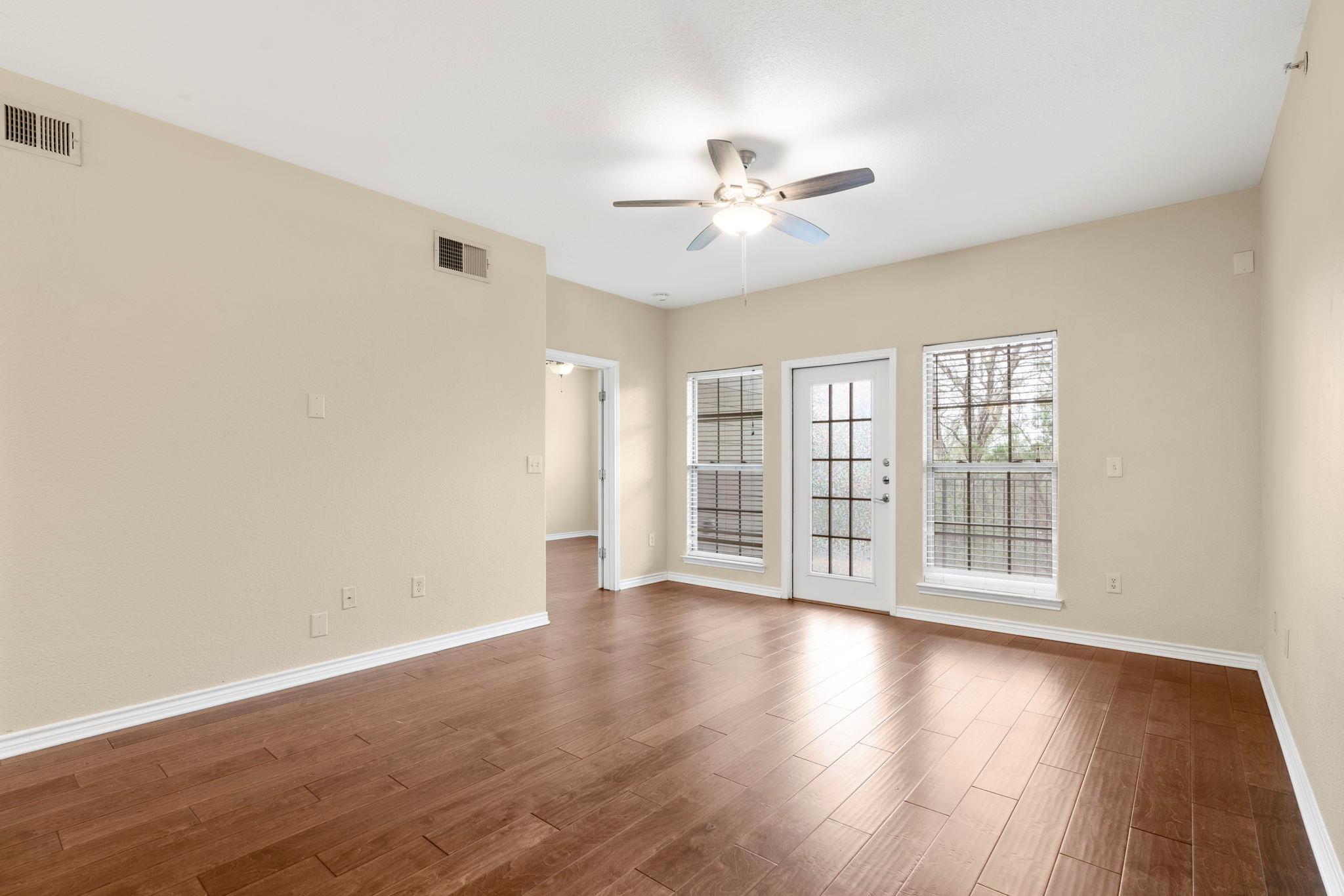 Homes for sale in Austin, TX | 6810 Deatonhill Dr, Austin, TX 78745