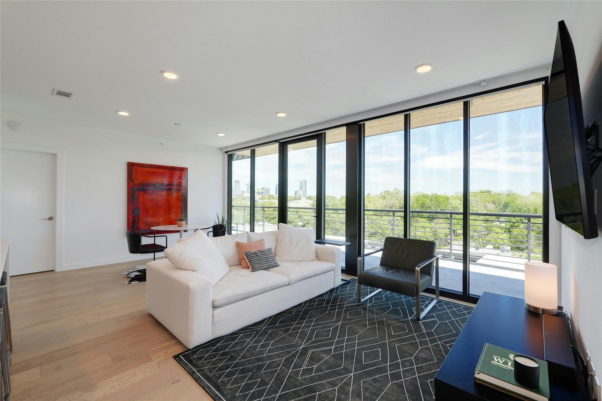 1st image of 1600 S 1st St #403, Austin, TX 78704 | MLS# 9991593