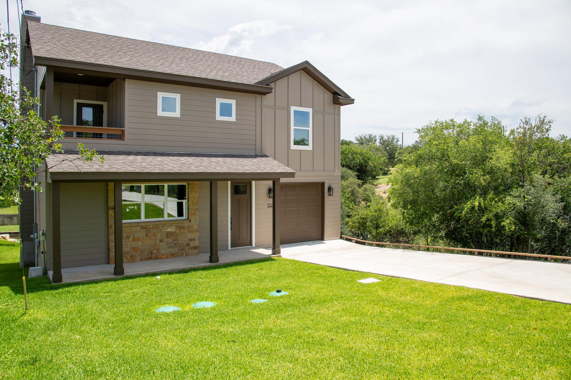 Homes for sale in Granite Shoals, TX | 302 Castlehigh Dr, Granite Shoals, TX 78654 | MLS# 2098040