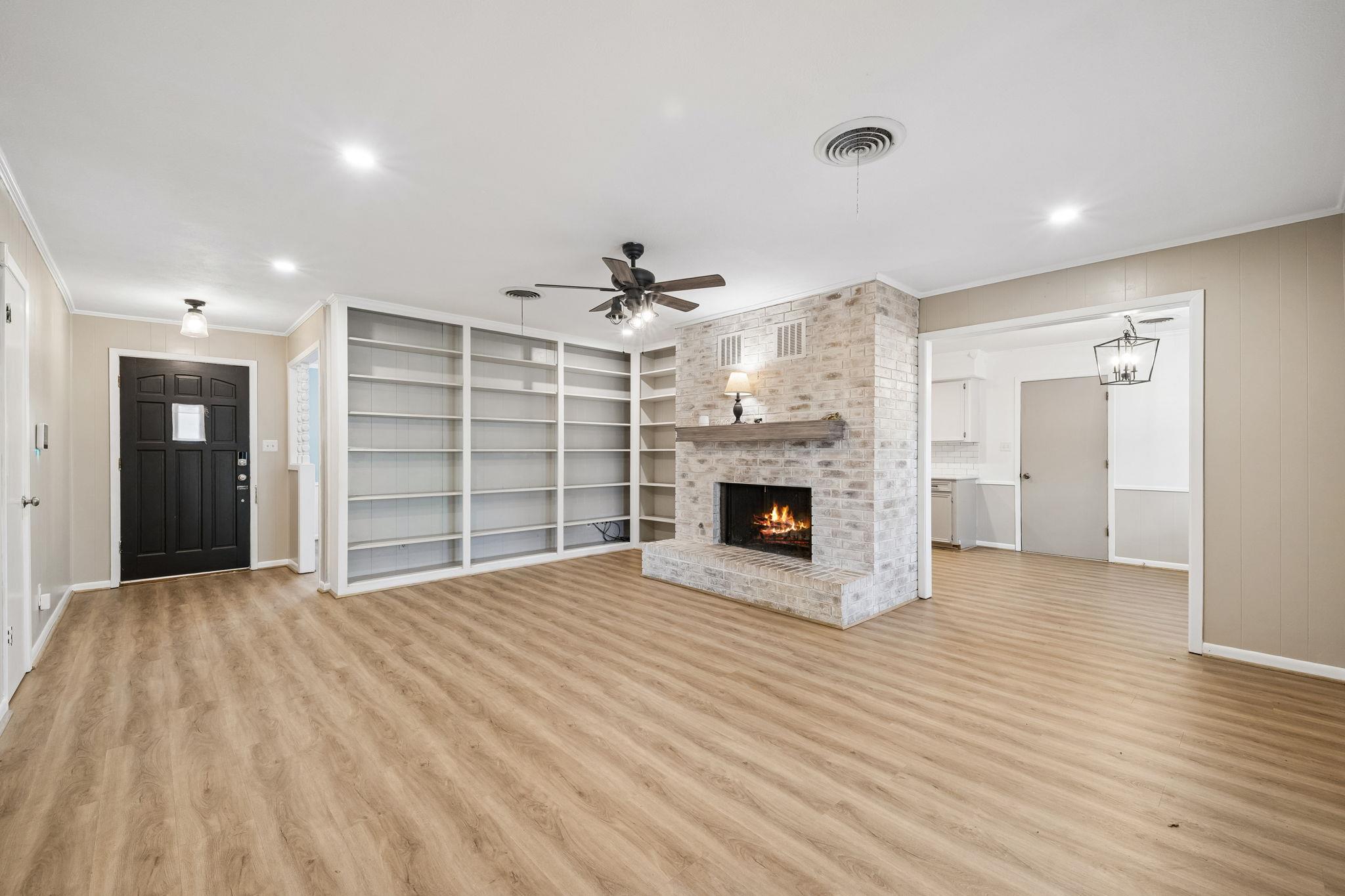 5th image of 1203 Hollis Dr, Brenham, TX 77833 | MLS# 2331854