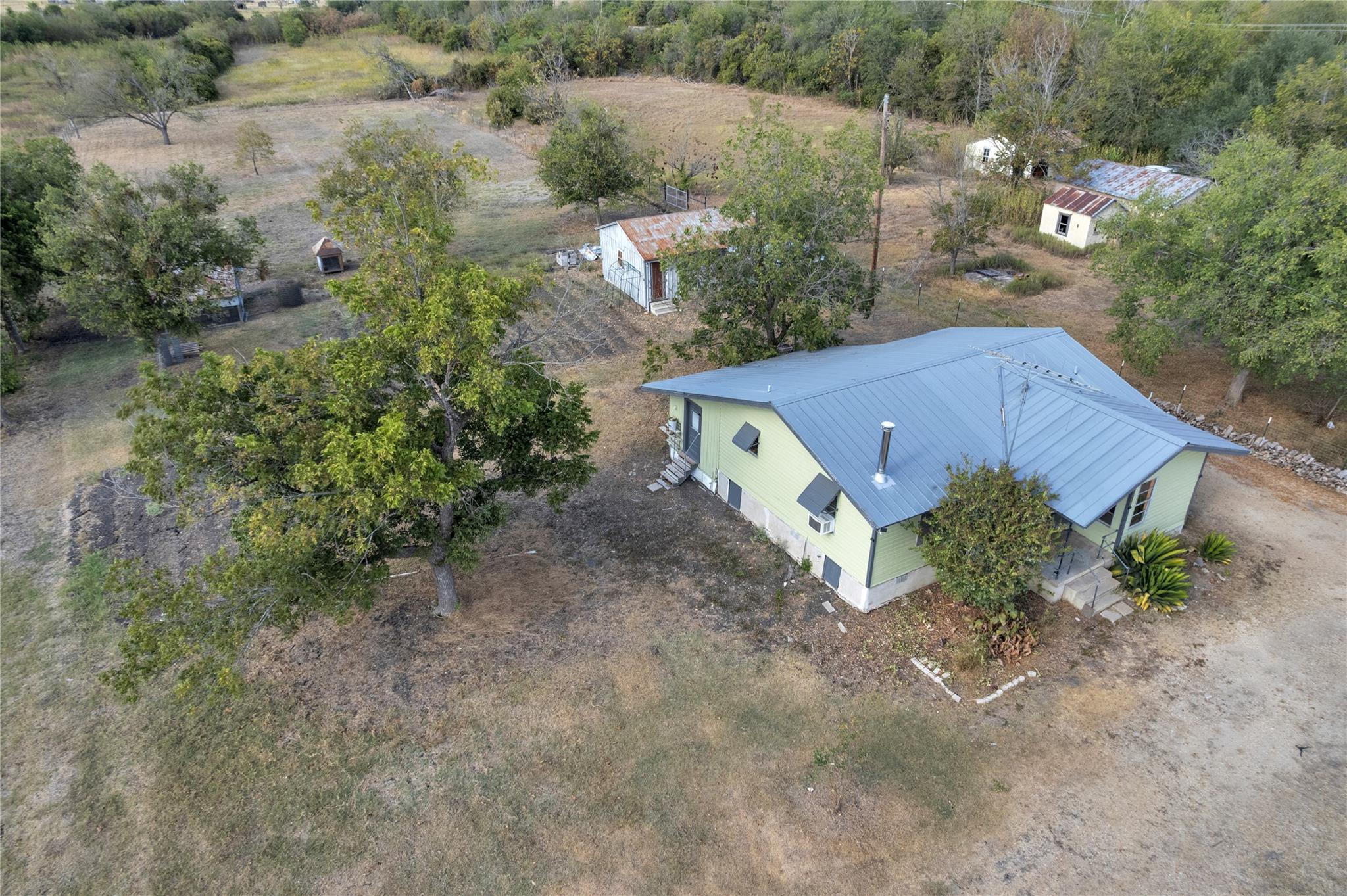 3rd image of 1607 E 4Th St, Taylor, TX 76574 | MLS# 3463382