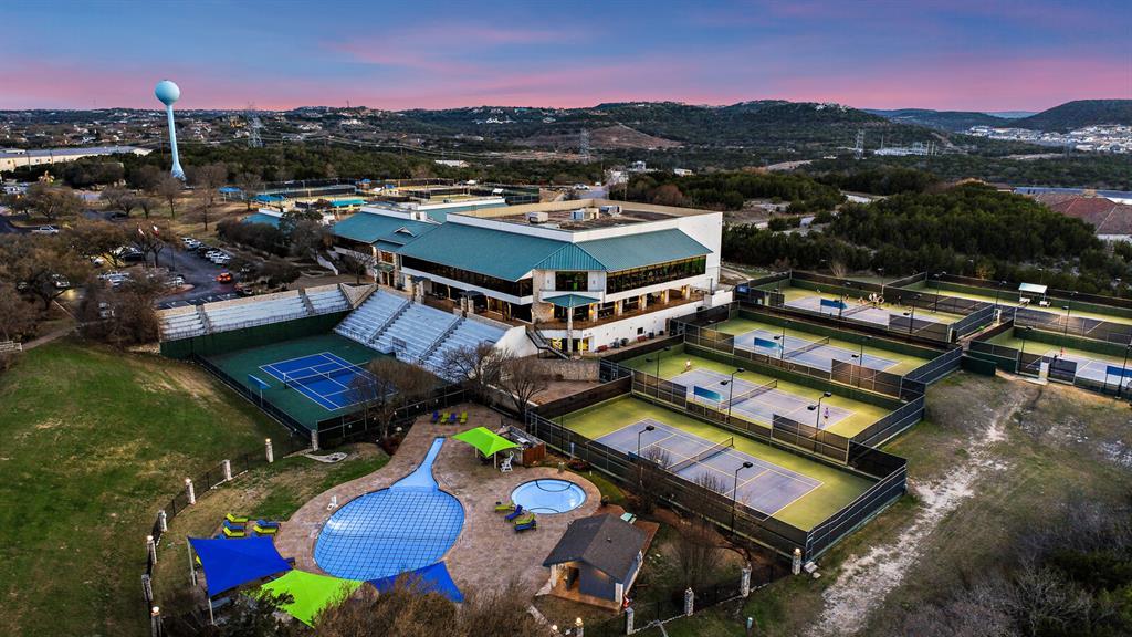 Homes for sale in The Hills, TX | 105 Birdie Dr, The Hills, TX 78738 | MLS# 9558120