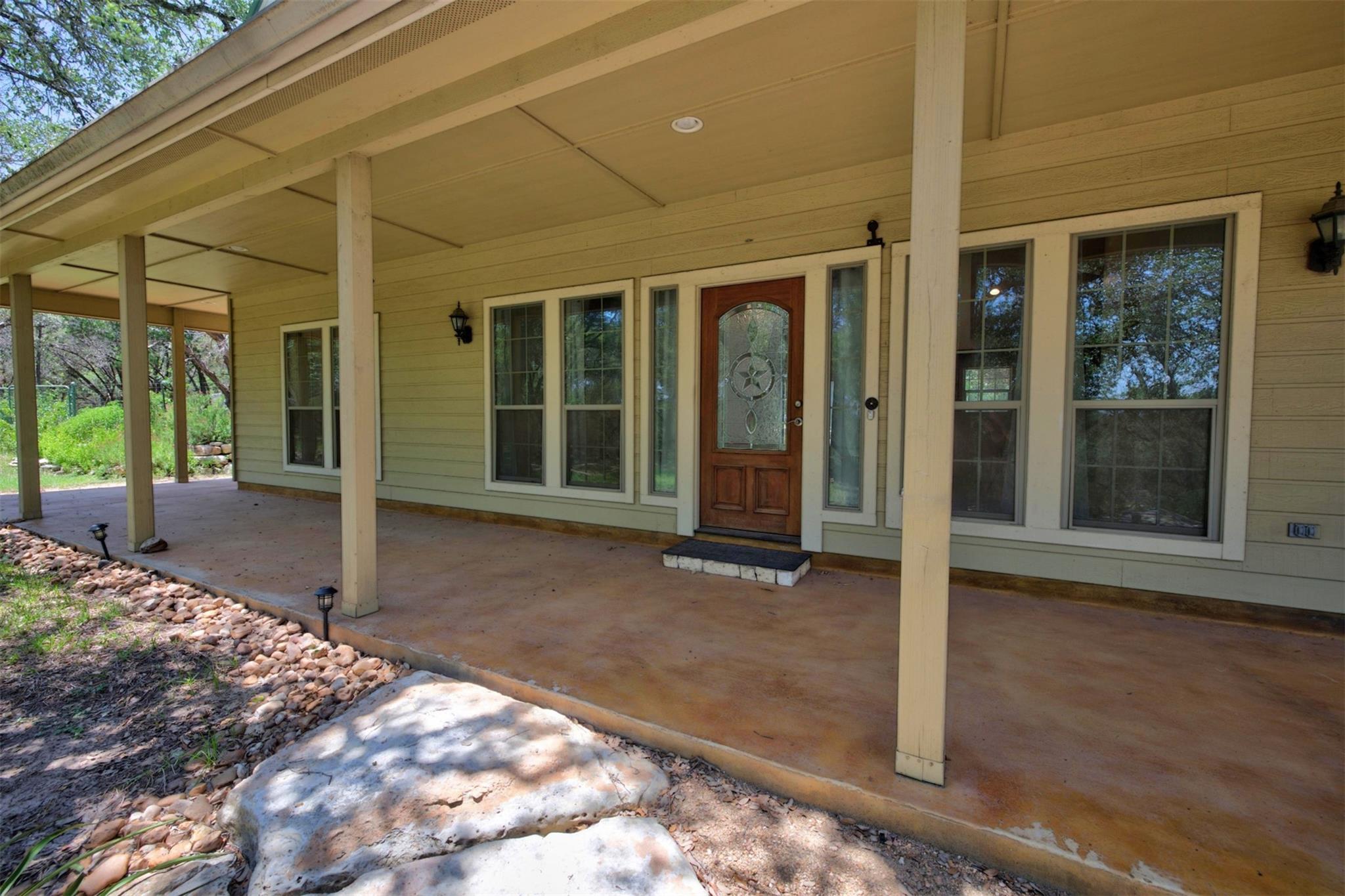 2nd image of 1761 Cottonwood Rd, Fischer, TX 78623 | MLS# 1772993