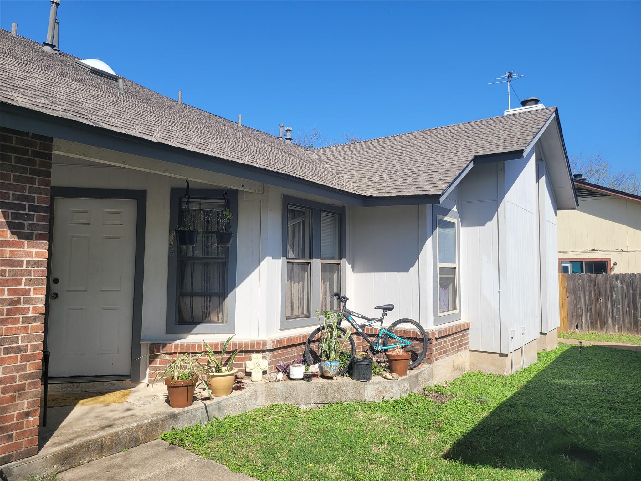 Homes for sale in Round Rock, TX | 1804 Rawhide Dr, Round Rock, TX 78681 | MLS# 7962734