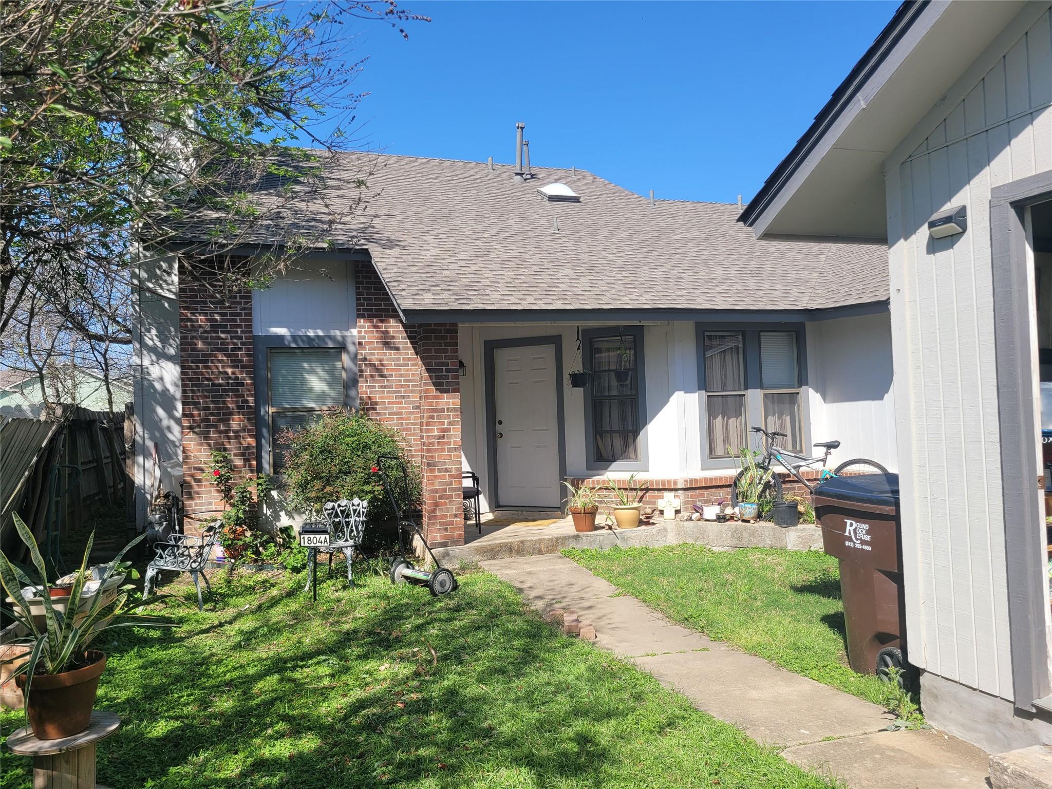 Homes for sale in Round Rock, TX | 1804 Rawhide Dr, Round Rock, TX 78681 | MLS# 7962734