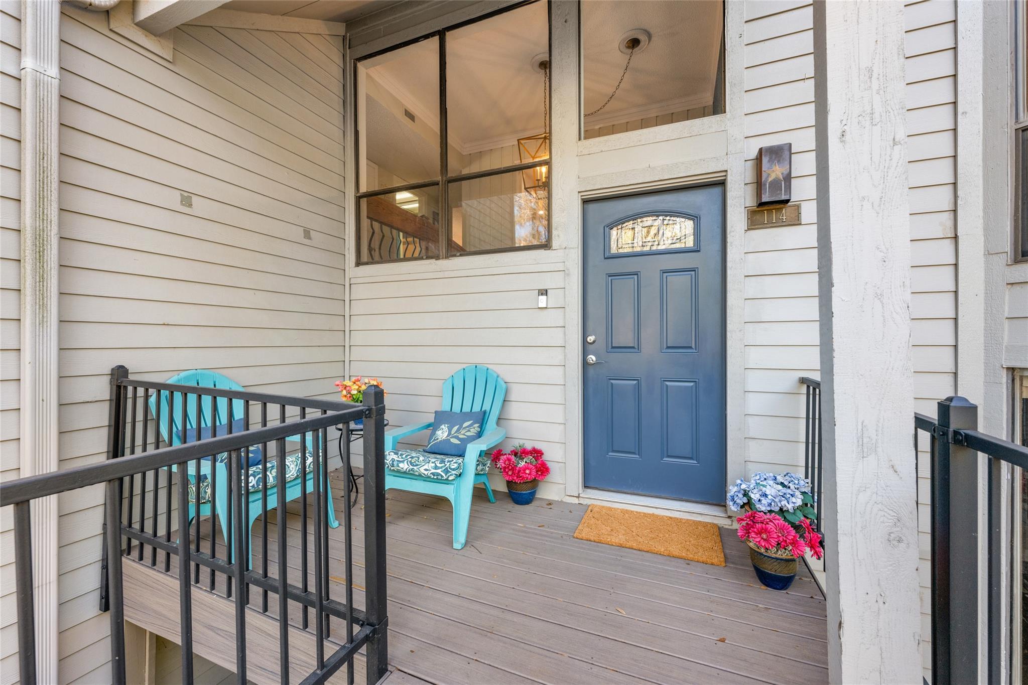 Homes for sale in Lakeway, TX | 114 World Of Tennis Sq #114, Lakeway, TX 78738 | MLS# 4019075