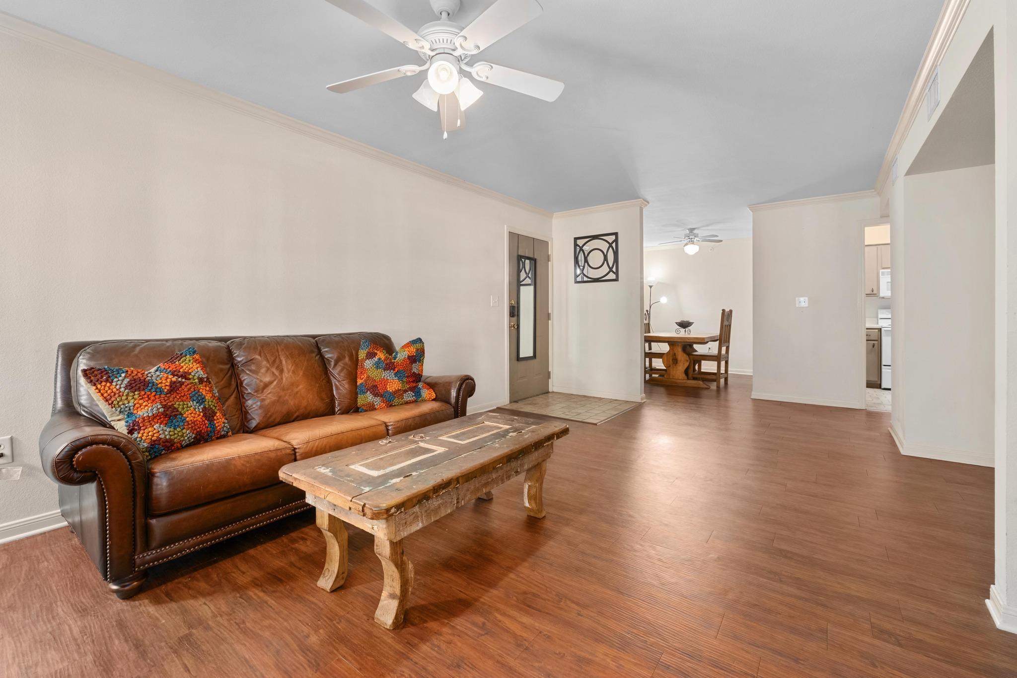 2nd image of 501 W 26Th St, Austin, TX 78705
