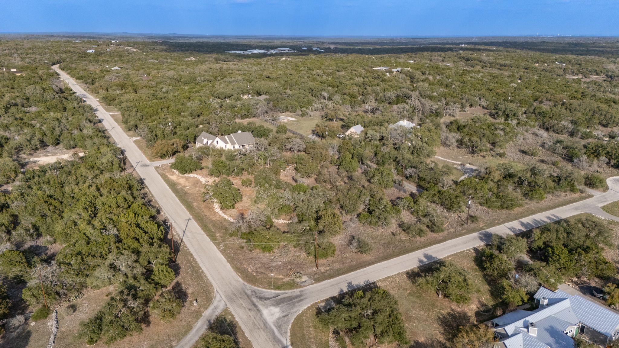 39th image of 967 Falconwood Dr, San Marcos, TX 78666 | MLS# 4633879