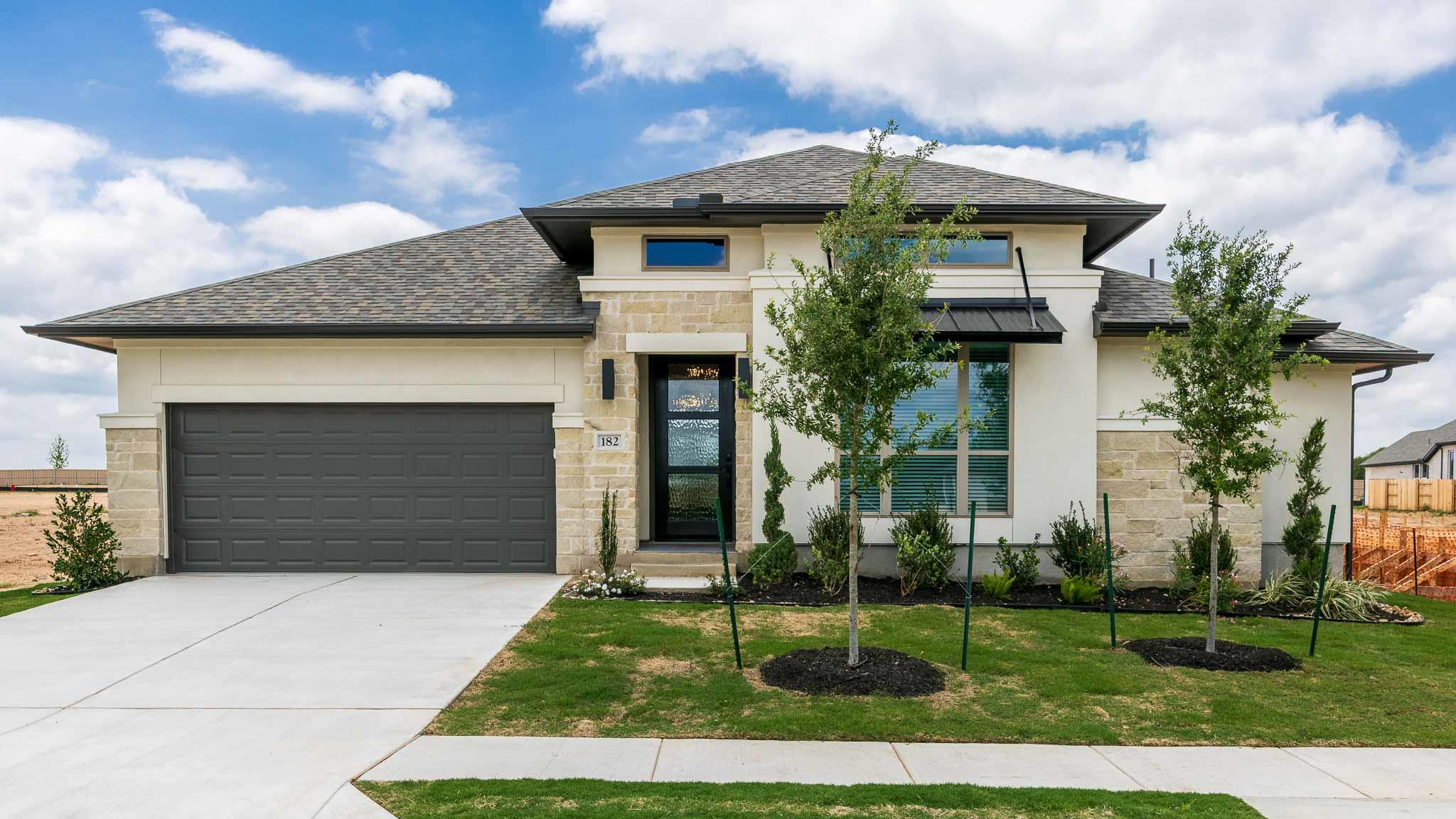 2nd image of 182 Kingswood Dr, Bastrop, TX 78602 | MLS# 8423462