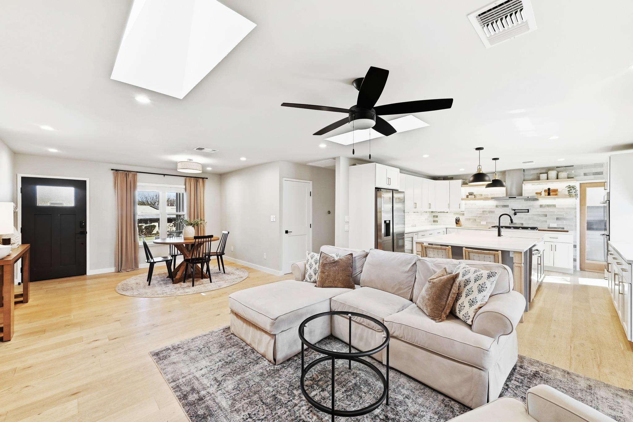 5th image of 6703 Duquesne Dr, Austin, TX 78723 | MLS# 9173698