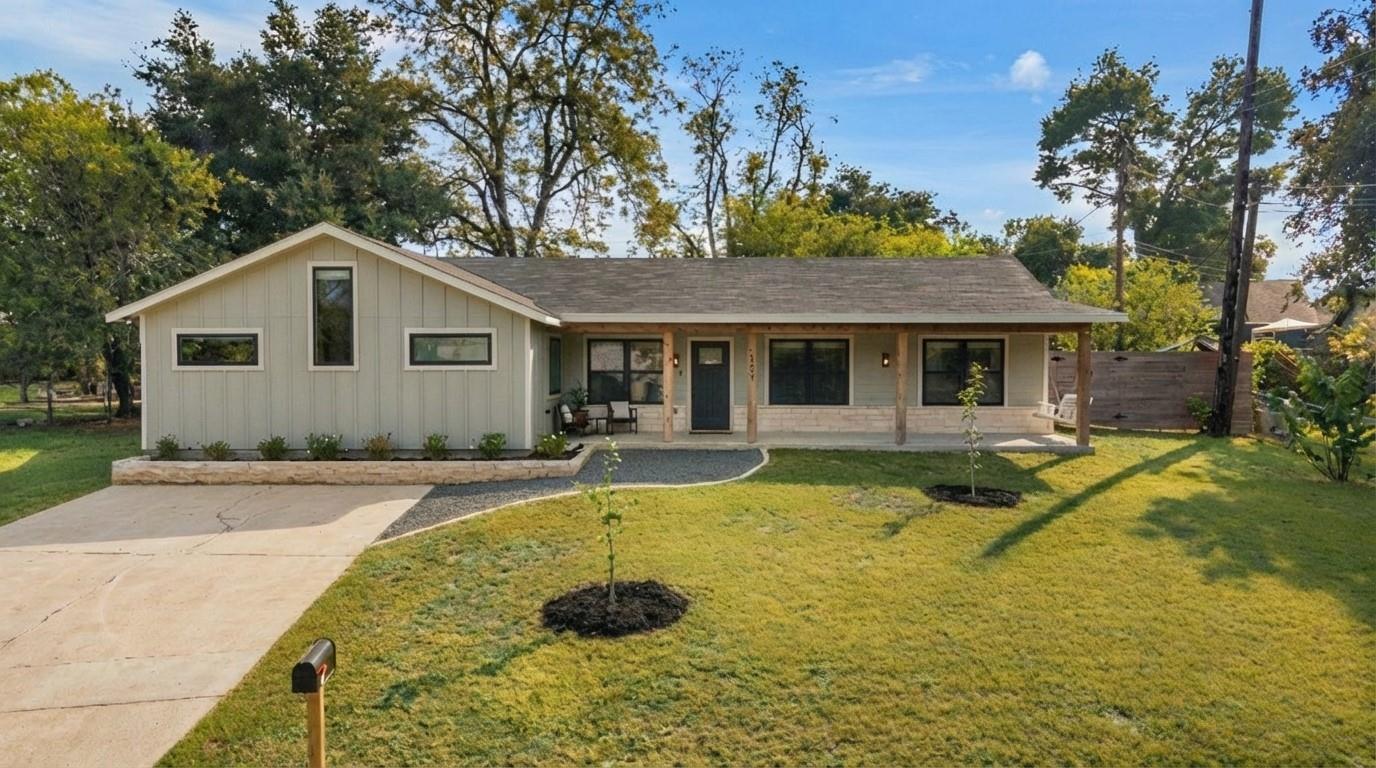 1st image of 6703 Duquesne Dr, Austin, TX 78723 | MLS# 9173698