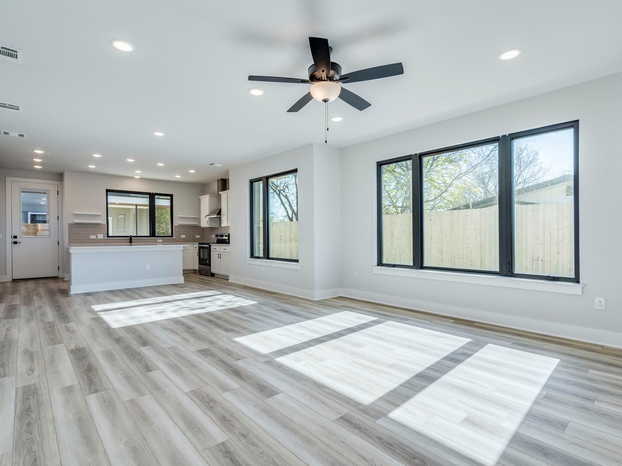 5th image of 206 E Wonsley Dr #1, Austin, TX 78753 | MLS# 3231201