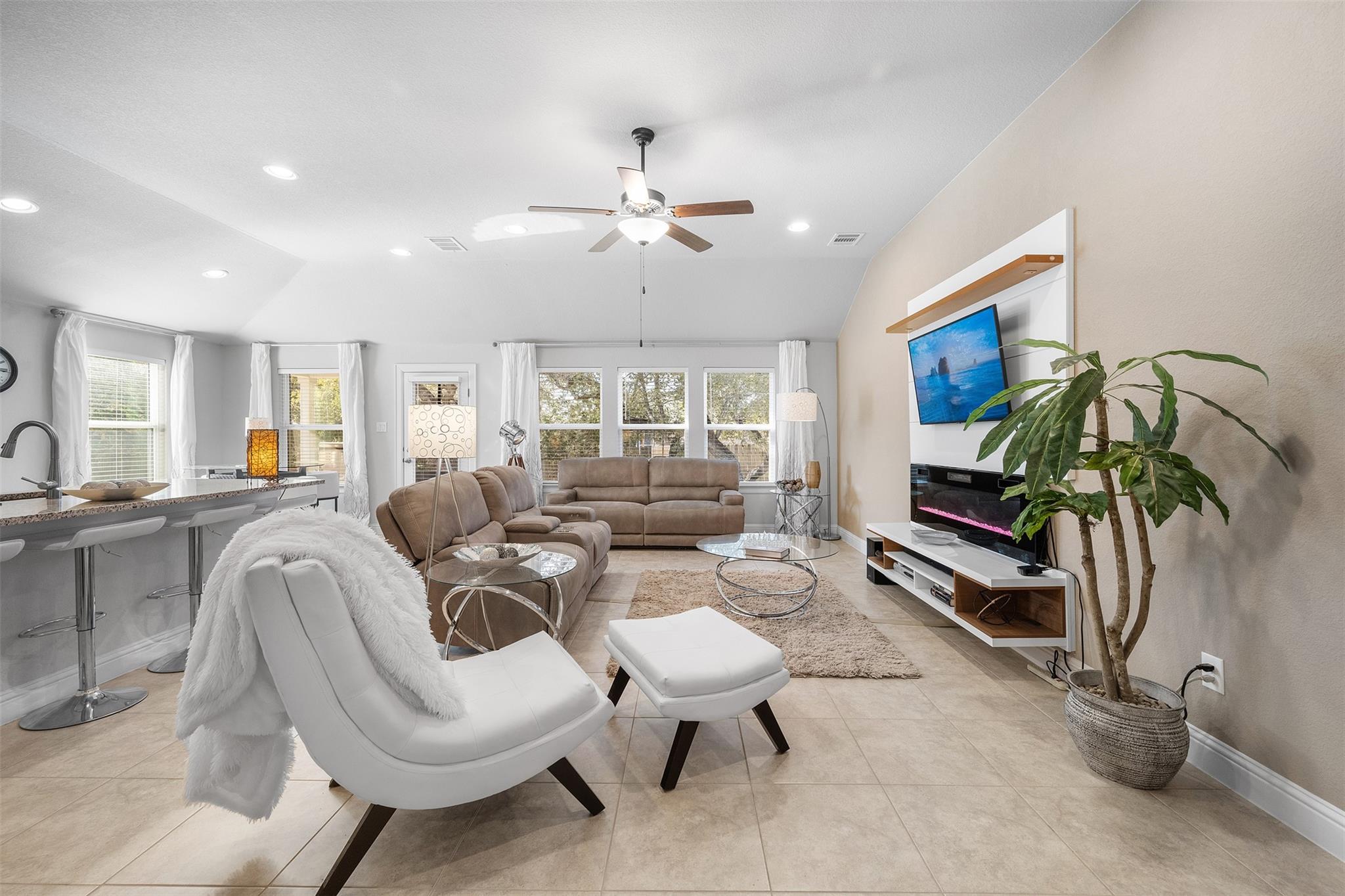 1st image of 5302 Thunderbird St, Lago Vista, TX 78645 | MLS# 4734606