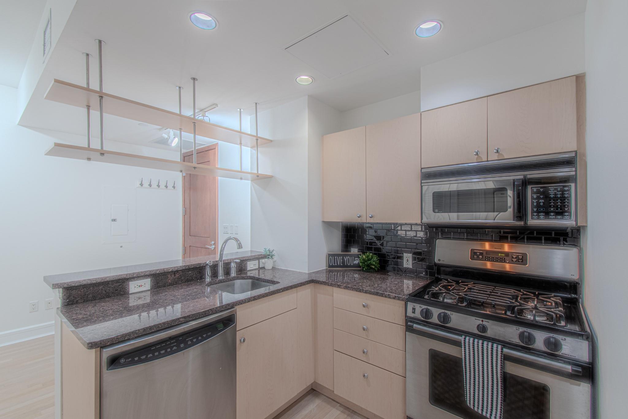3rd image of 901 W 9Th St #217, Austin, TX 78703 | MLS# 3838486