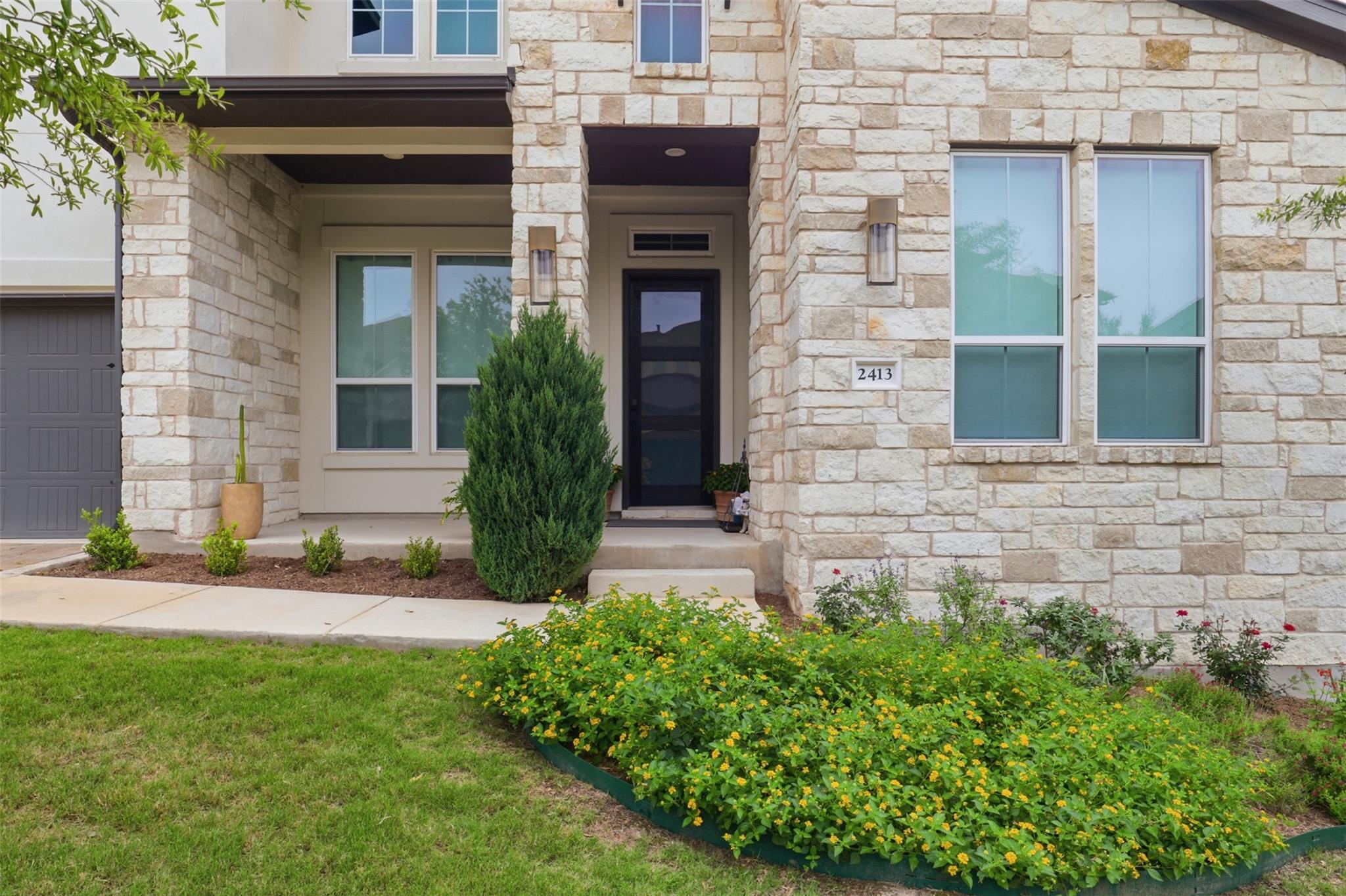 Homes for sale in Austin, TX | 2413 Berkleys Brook Dr #63, Austin, TX 78738 | MLS# 8676910