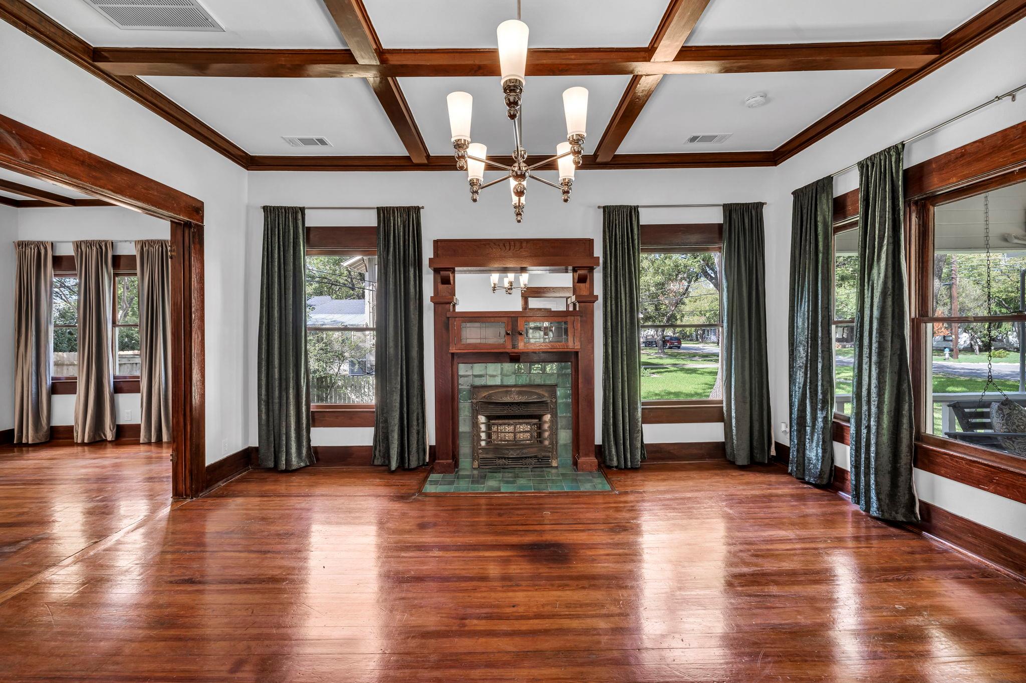 Homes for sale in Georgetown, TX | 1806 S Main St, Georgetown, TX 78626 | MLS# 6969423
