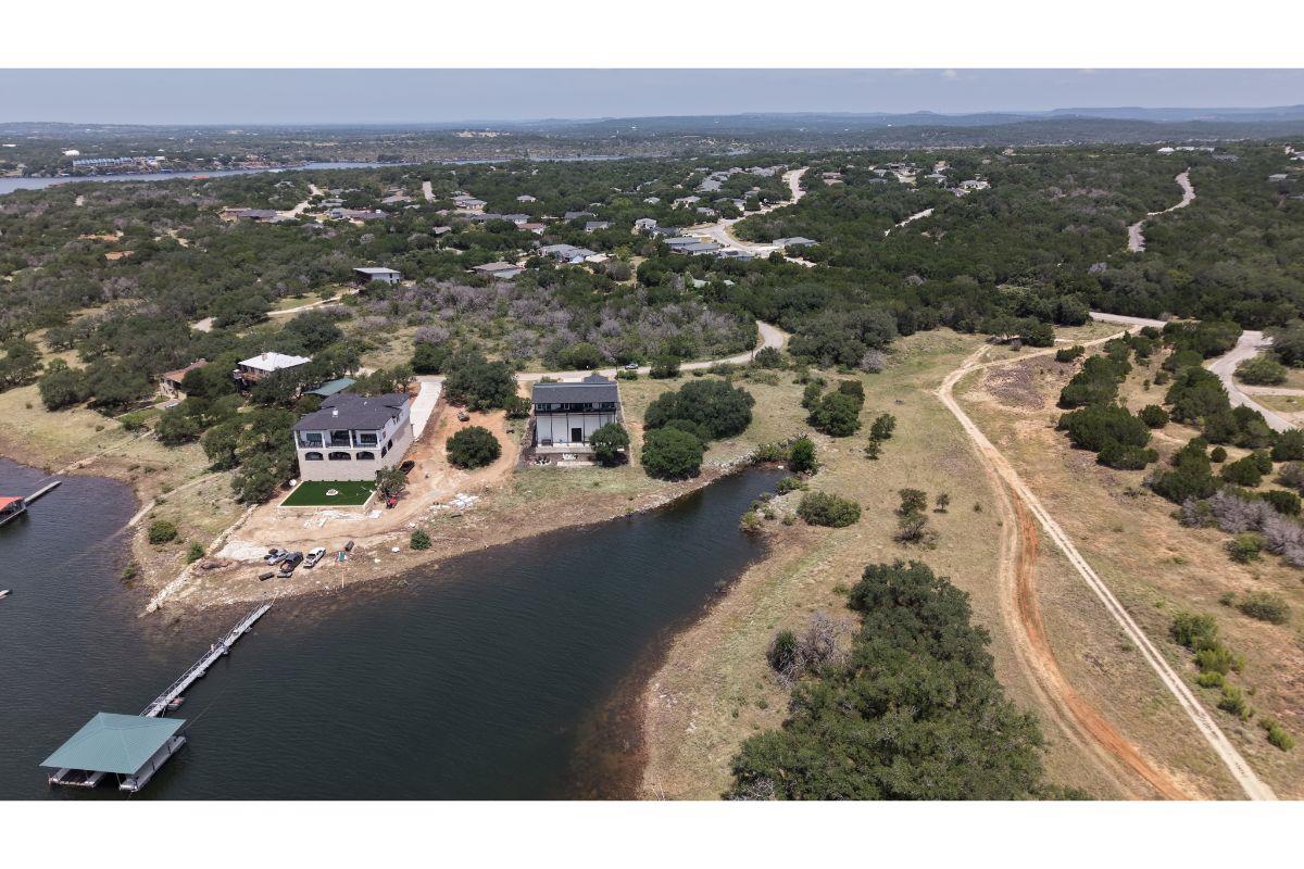 5th image of 21307 Cardinal Ave, Lago Vista, TX 78645 | MLS# 6019620