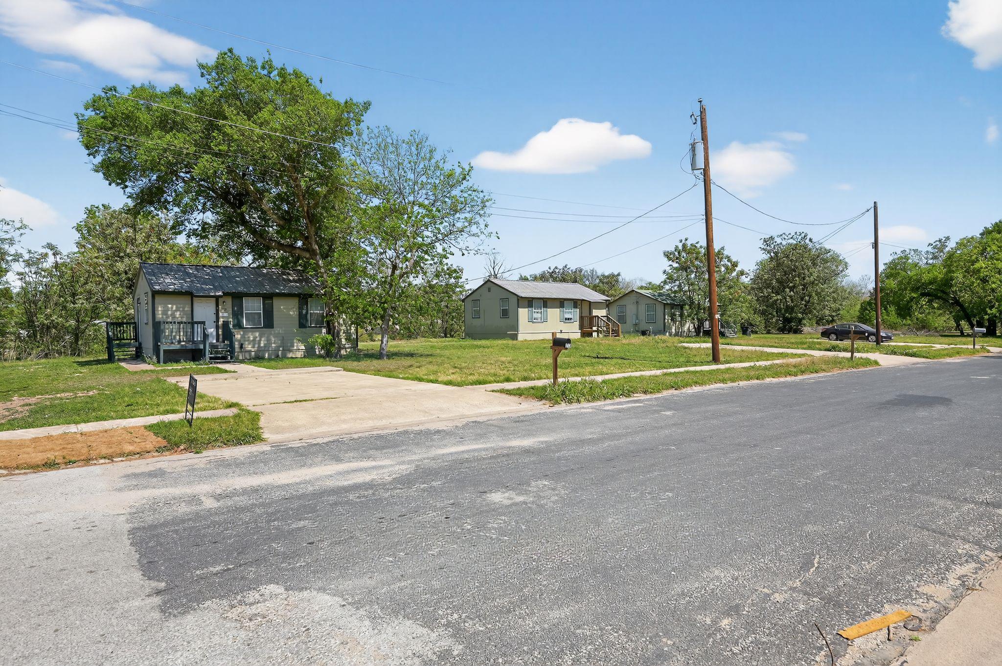 1st image of 713, 711, And 709 Bremser Ave, Killeen, TX 76541 | MLS# 1347530