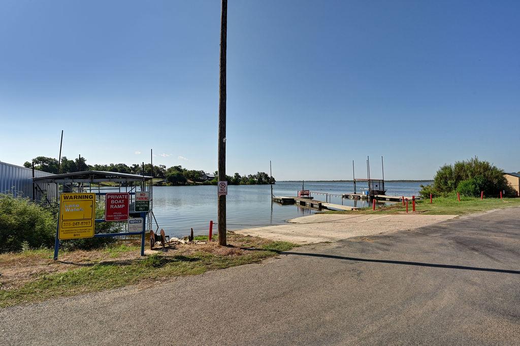 Homes for sale in Tow, TX | 611 Lakeshore Loop, Tow, TX 78672 | MLS# 4131188