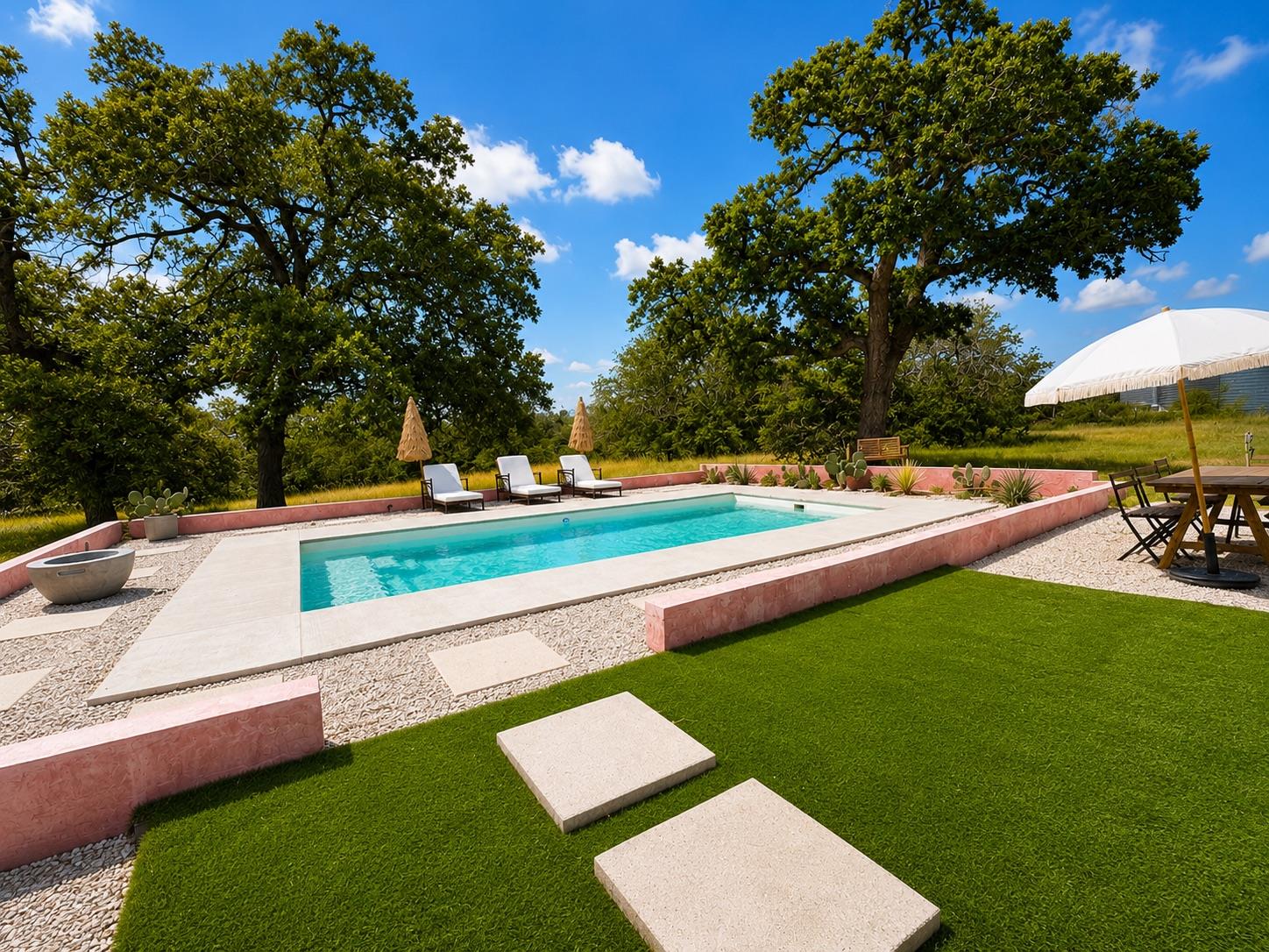 2nd image of 510 Thousand Oaks Dr, Cedar Creek, TX 78612 | MLS# 9401034