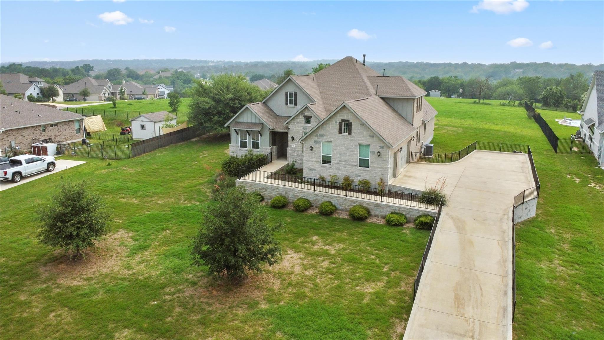 2nd image of 192 Raptor Beak Wy, Cedar Creek, TX 78612 | MLS# 2529470