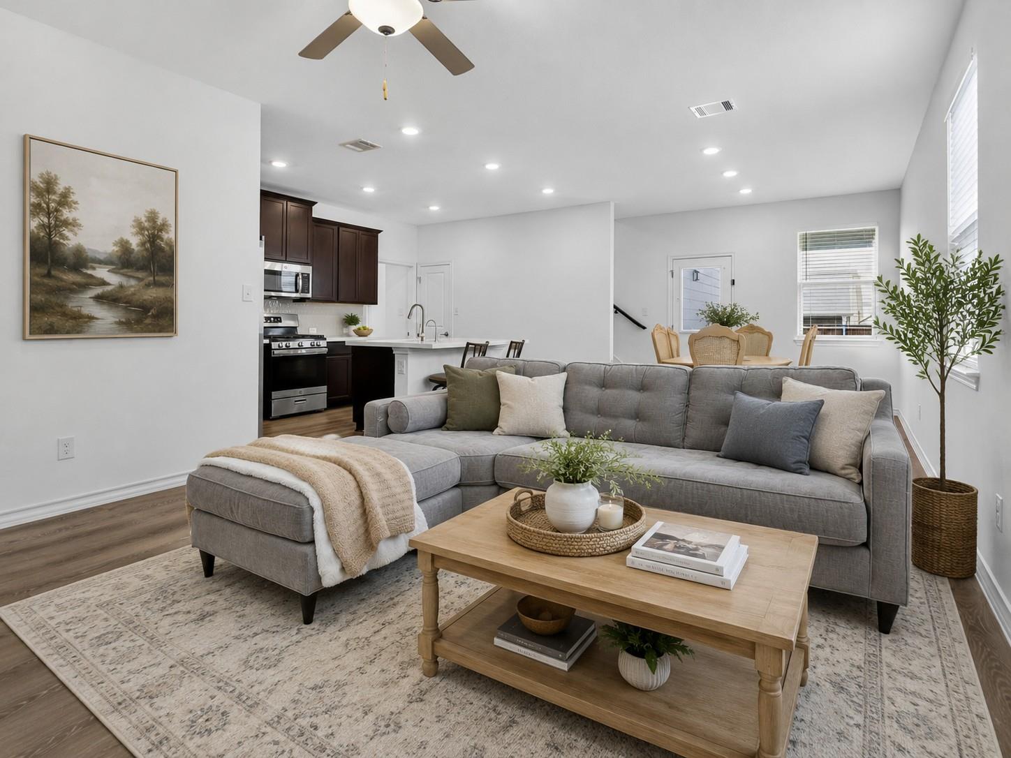 2nd image of 116 Gracie Wy, Hutto, TX 78634 | MLS# 6394829