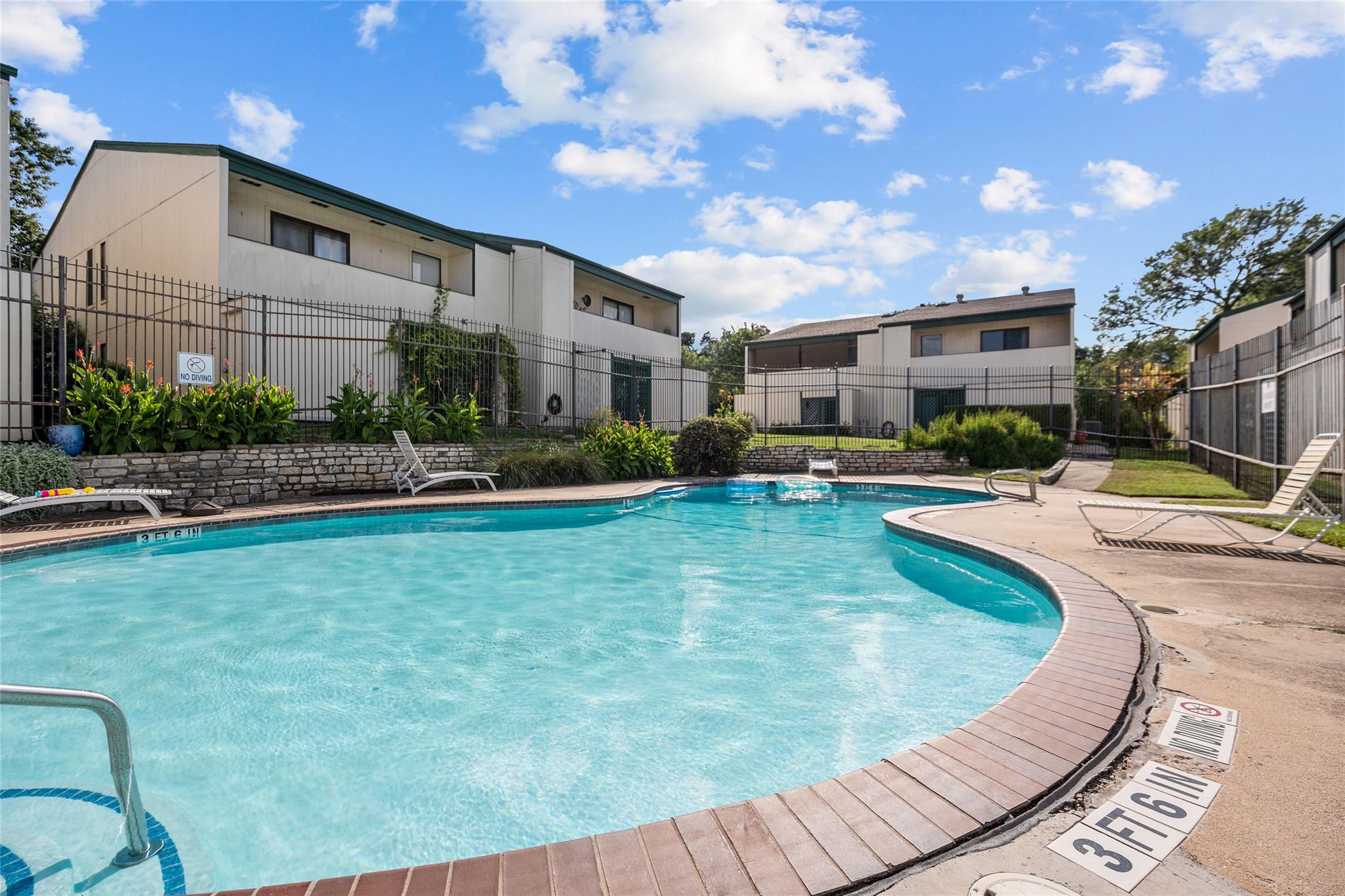 5th image of 6718 Silvermine Dr #302, Austin, TX 78736 | MLS# 7836197