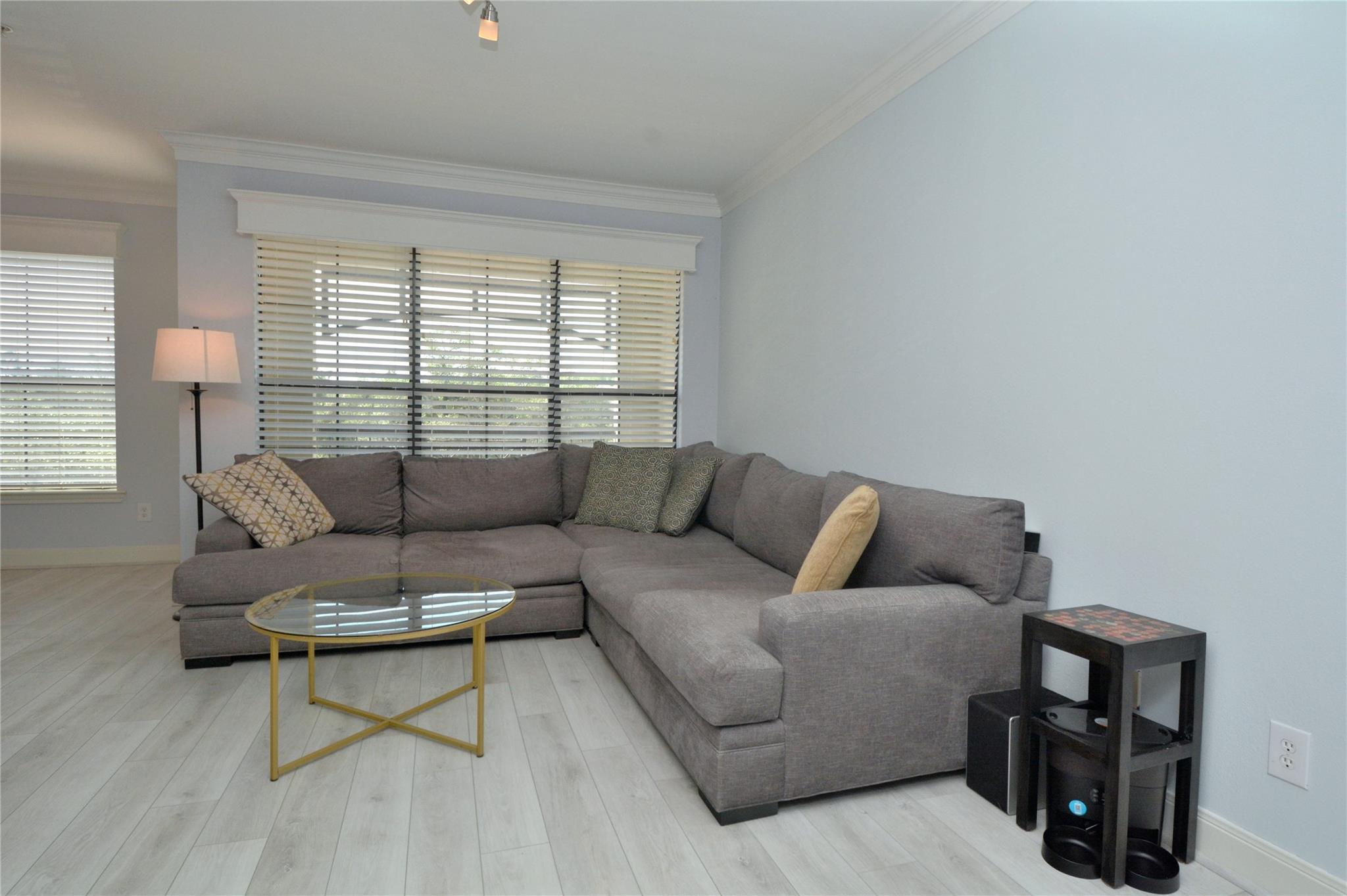 4th image of 7701 Rialto Blvd, Austin, TX 78735
