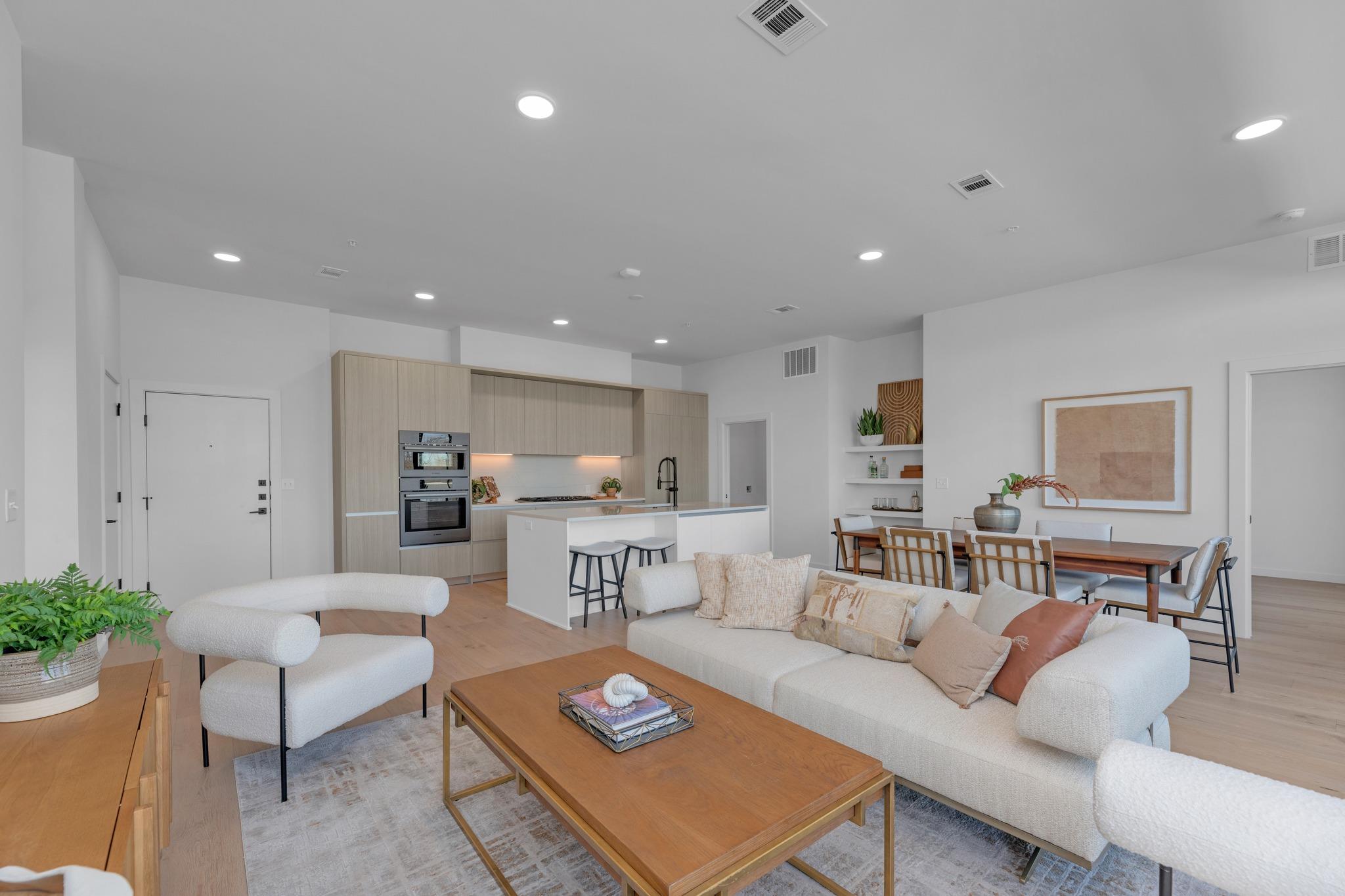 1st image of 2209 S 1st St #403, Austin, TX 78704 | MLS# 6050237