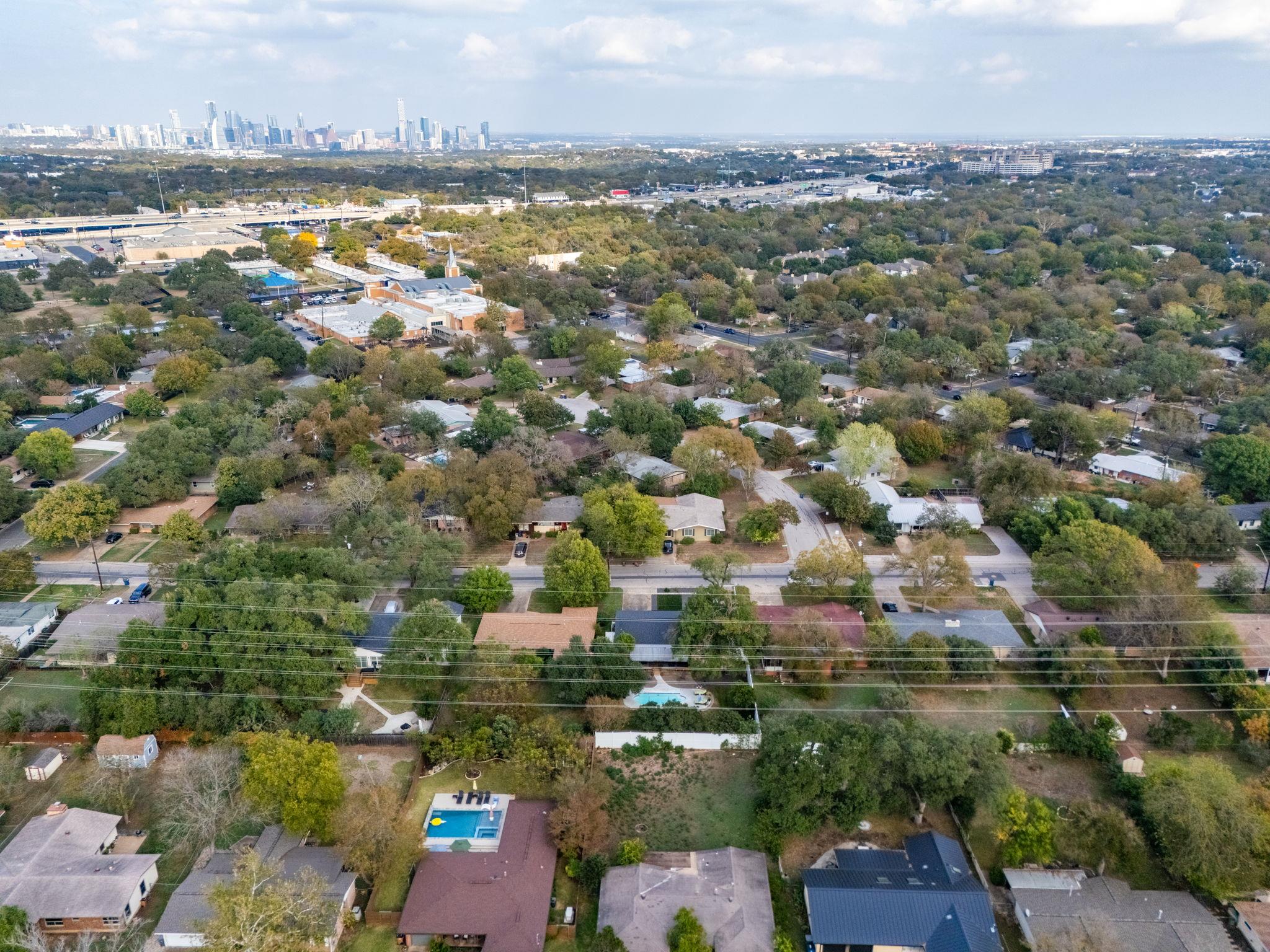 24th image of 4710 Frontier Trl, Austin, TX 78745 | MLS# 1464405