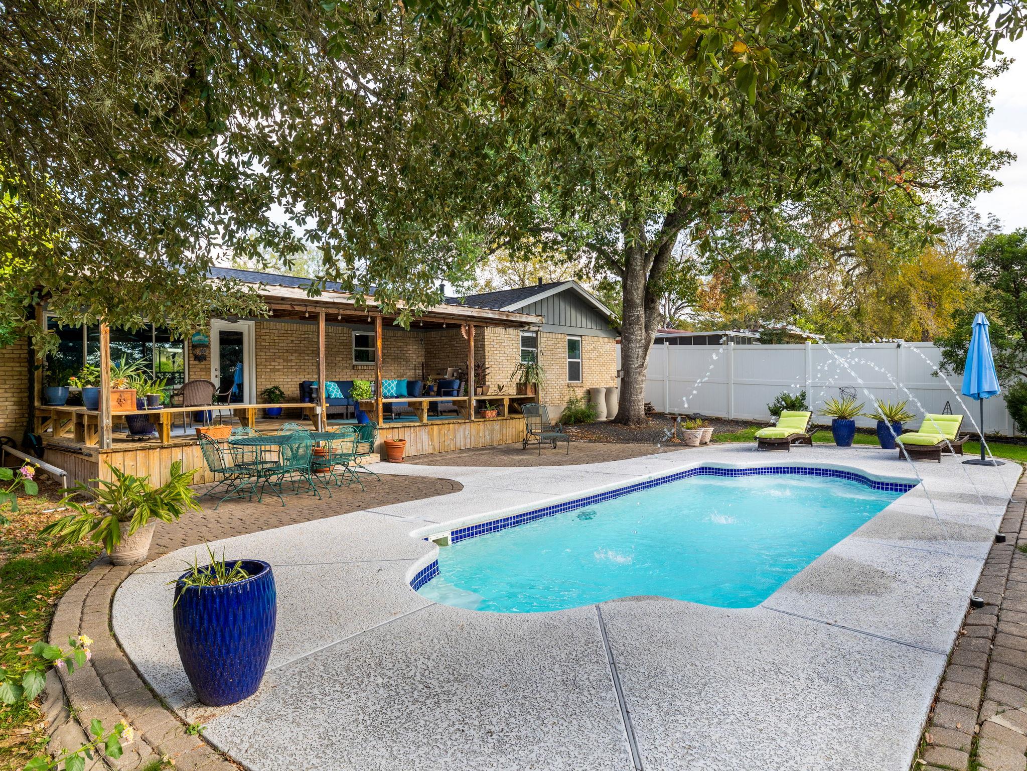1st image of 4710 Frontier Trl, Austin, TX 78745 | MLS# 1464405