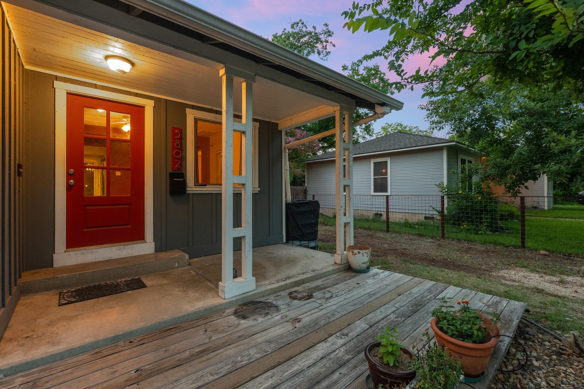 5th image of 5802 Chesterfield Ave, Austin, TX 78752 | MLS# 8309019