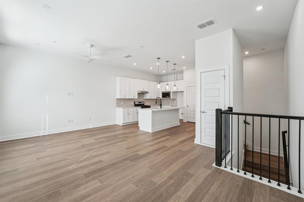 4th image of 200 W 56Th St #8104, Austin, TX 78751 | MLS# 7703835