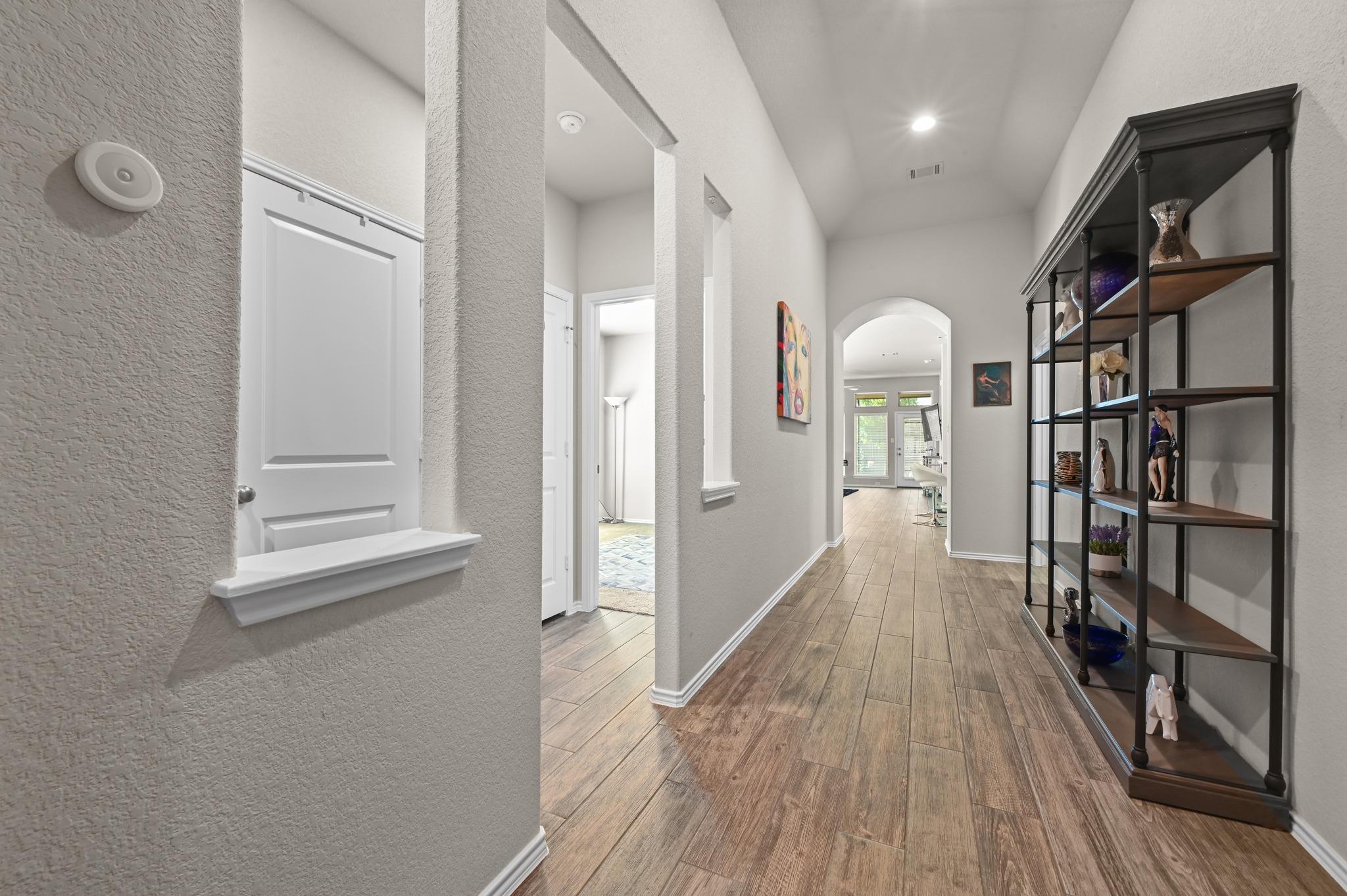 4th image of 373 Lacey Oak Loop, San Marcos, TX 78666 | MLS# 9438489