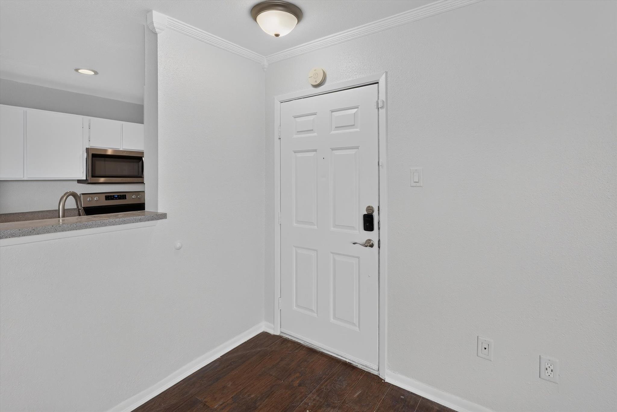 4th image of 4500 E Oltorf St #A105, Austin, TX 78741 | MLS# 7987224